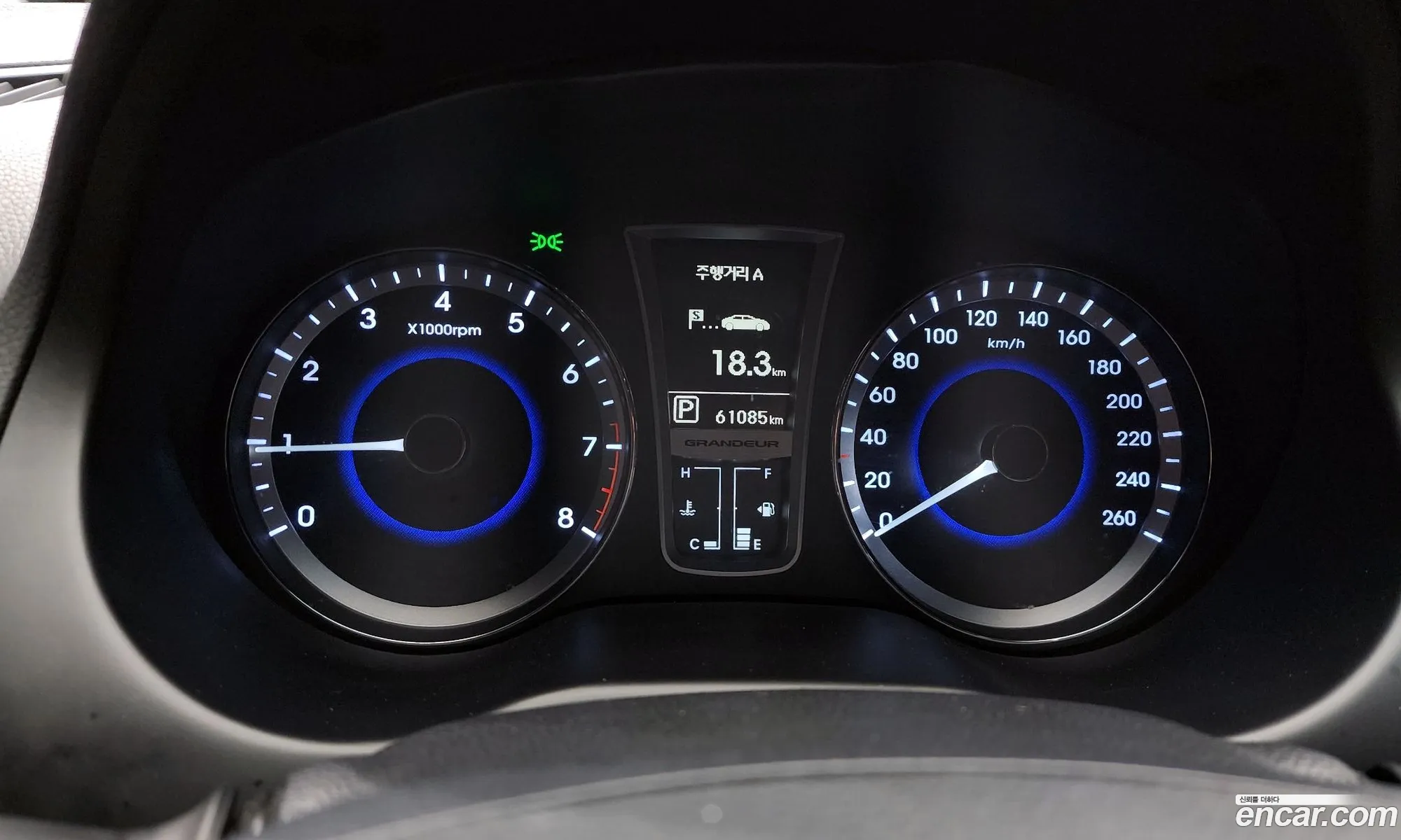 Hyundai Grandeur HG 2014 — 20