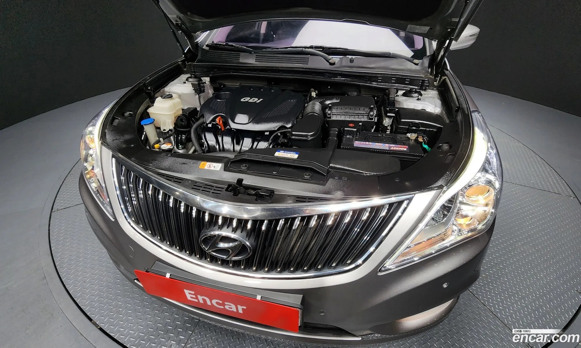 Hyundai Grandeur HG 2014 — 17