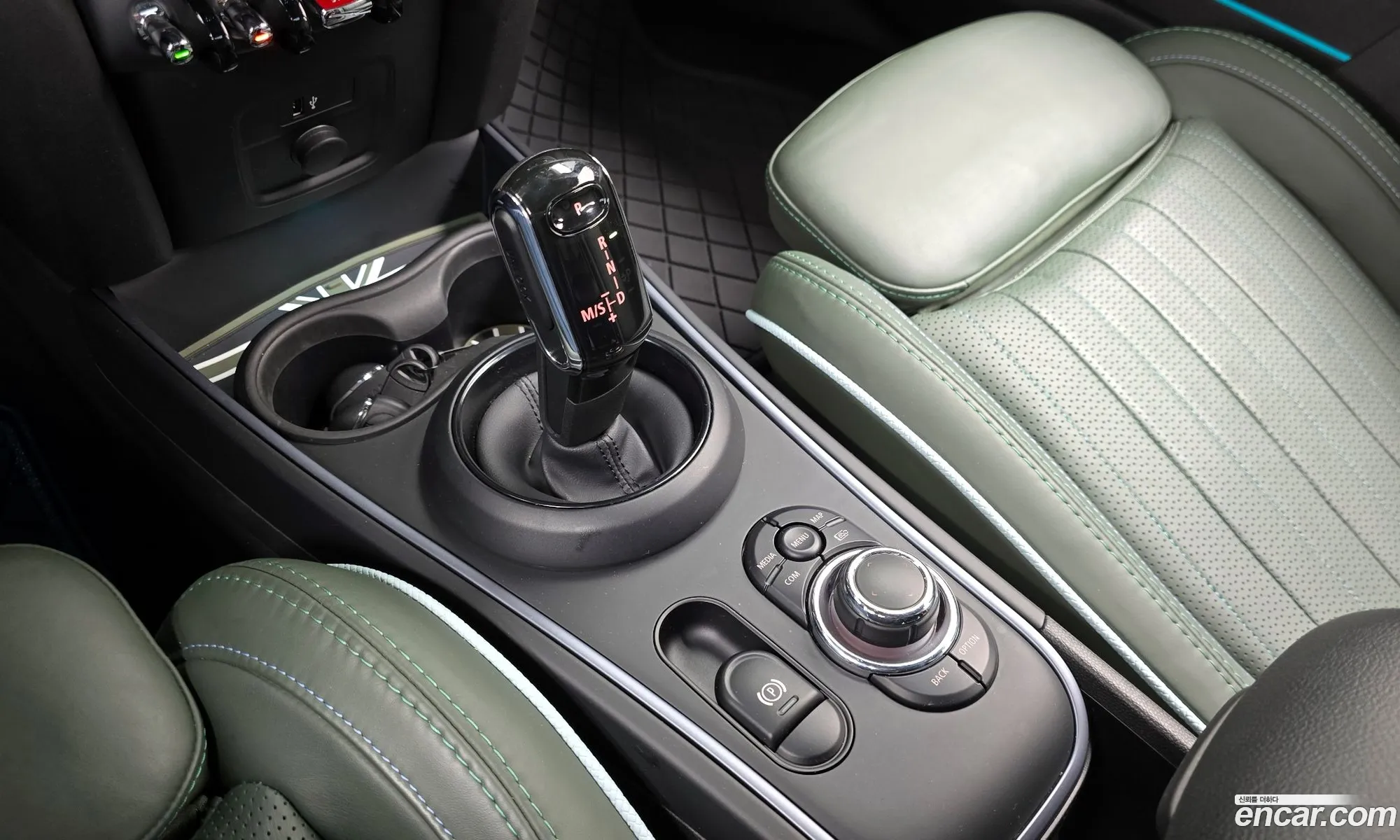 Mini Cooper S Countryman 2023 — 14