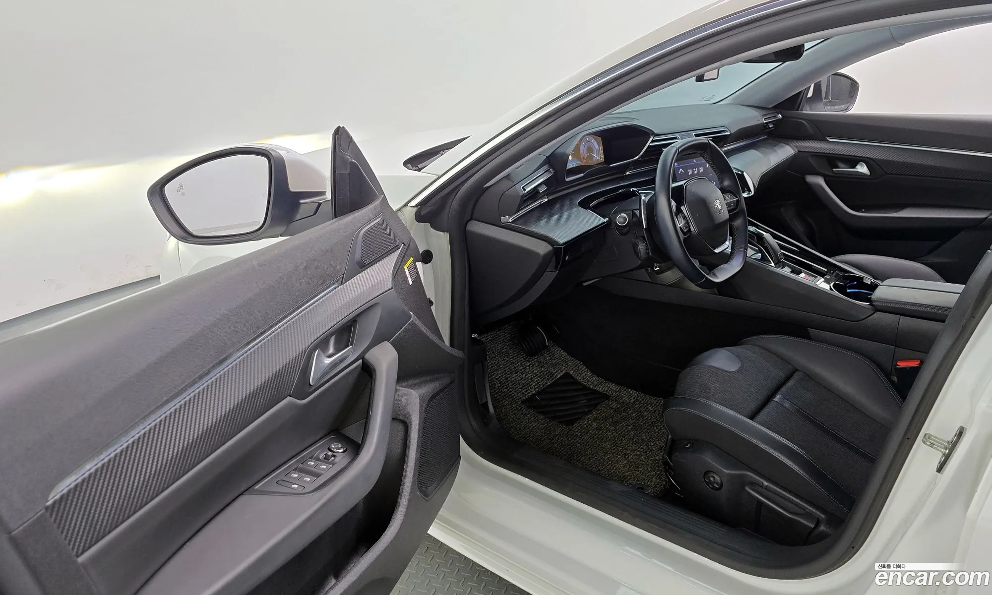 Peugeot 508 2020 — 12