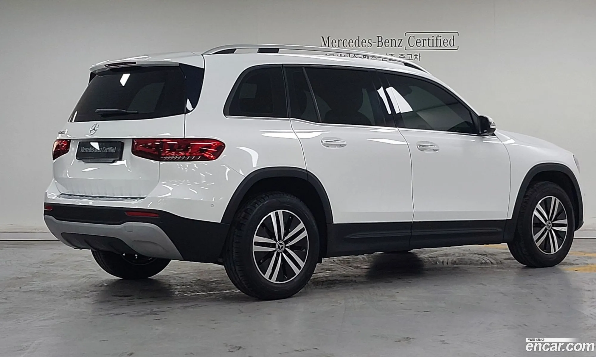 Mercedes-Benz GLB-Class X247 2021 — 11