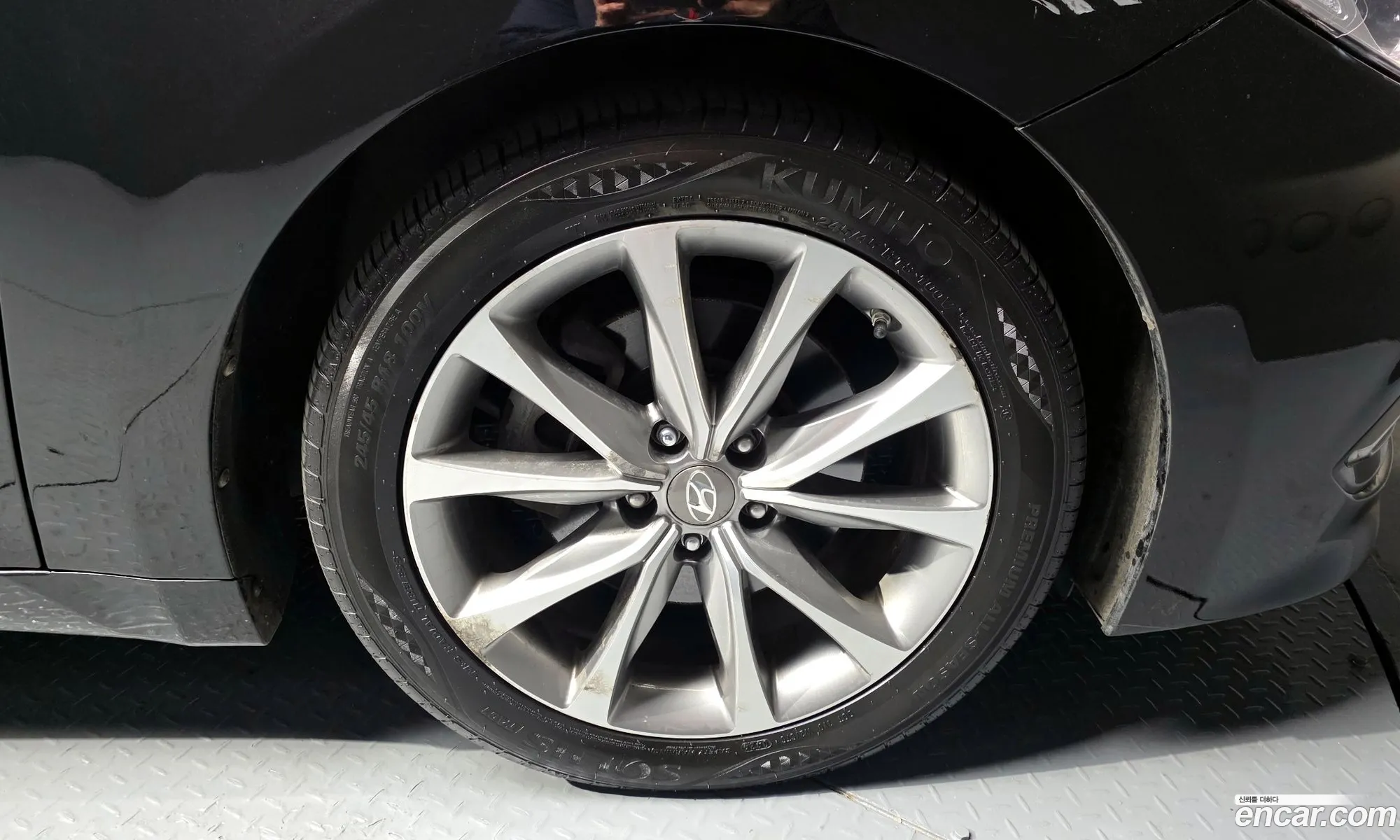 Hyundai Grandeur HG 2015 — 16
