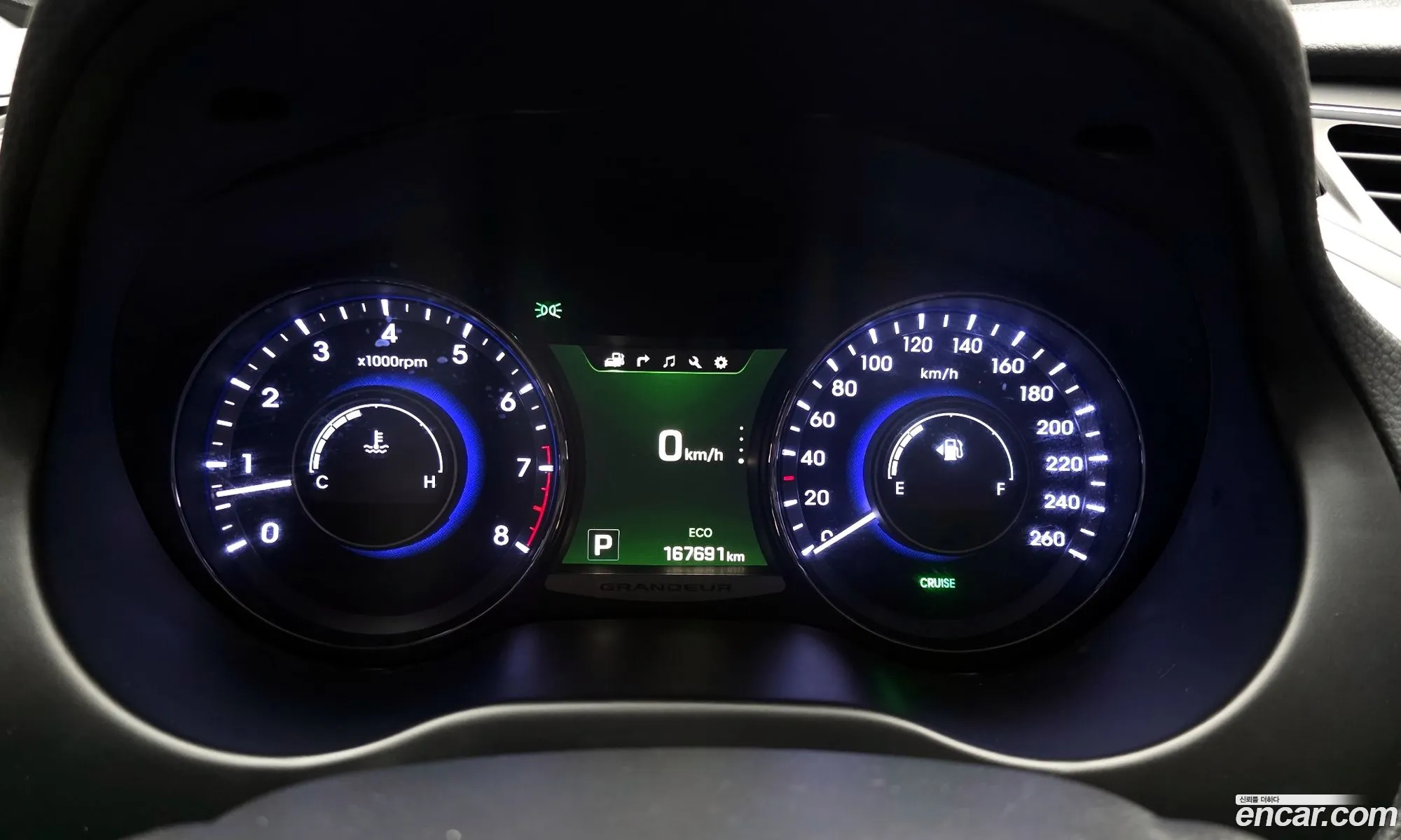 Hyundai Grandeur HG 2015 — 12