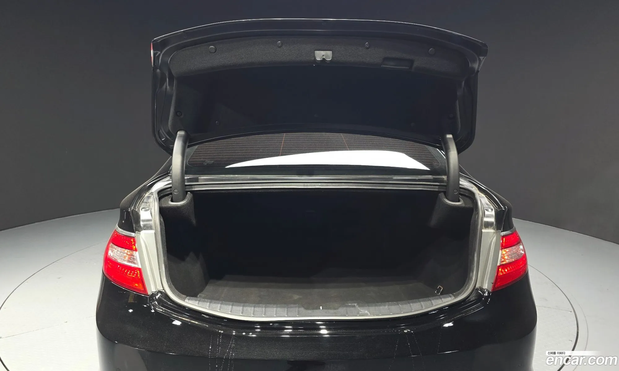 Hyundai Grandeur HG 2015 — 10