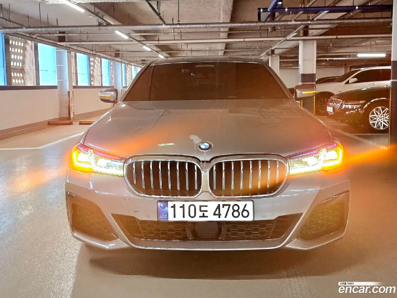BMW 5 Series 2023 — 8