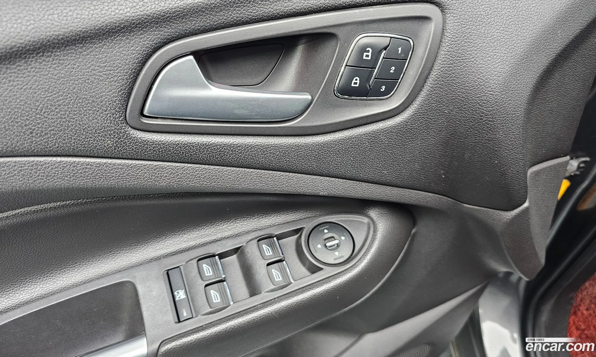 Ford Escape 2012 — 6