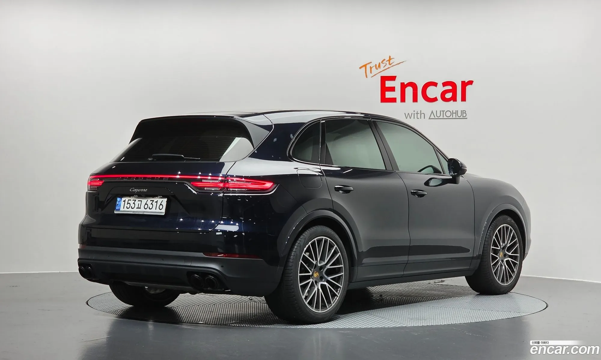 Porsche Cayenne 2021 — 14