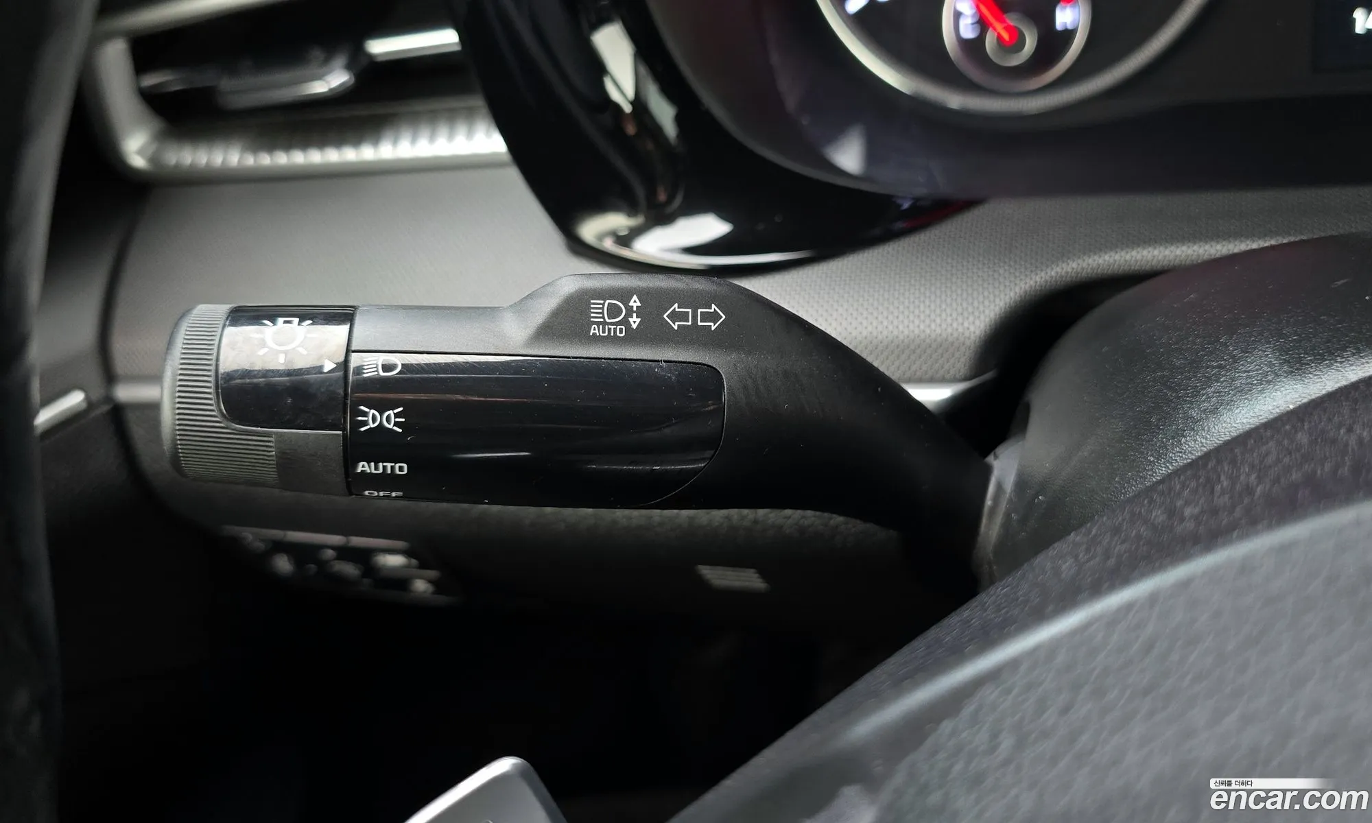 Kia K5 2021 — 17