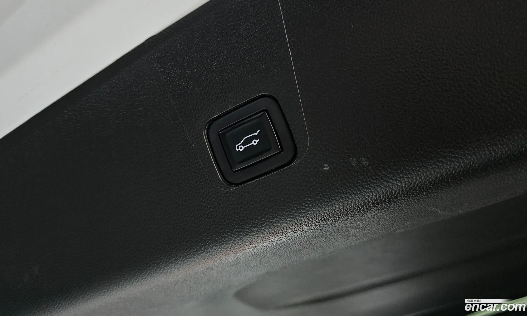 Chevrolet (GM Daewoo) Traverse 2021 — 3