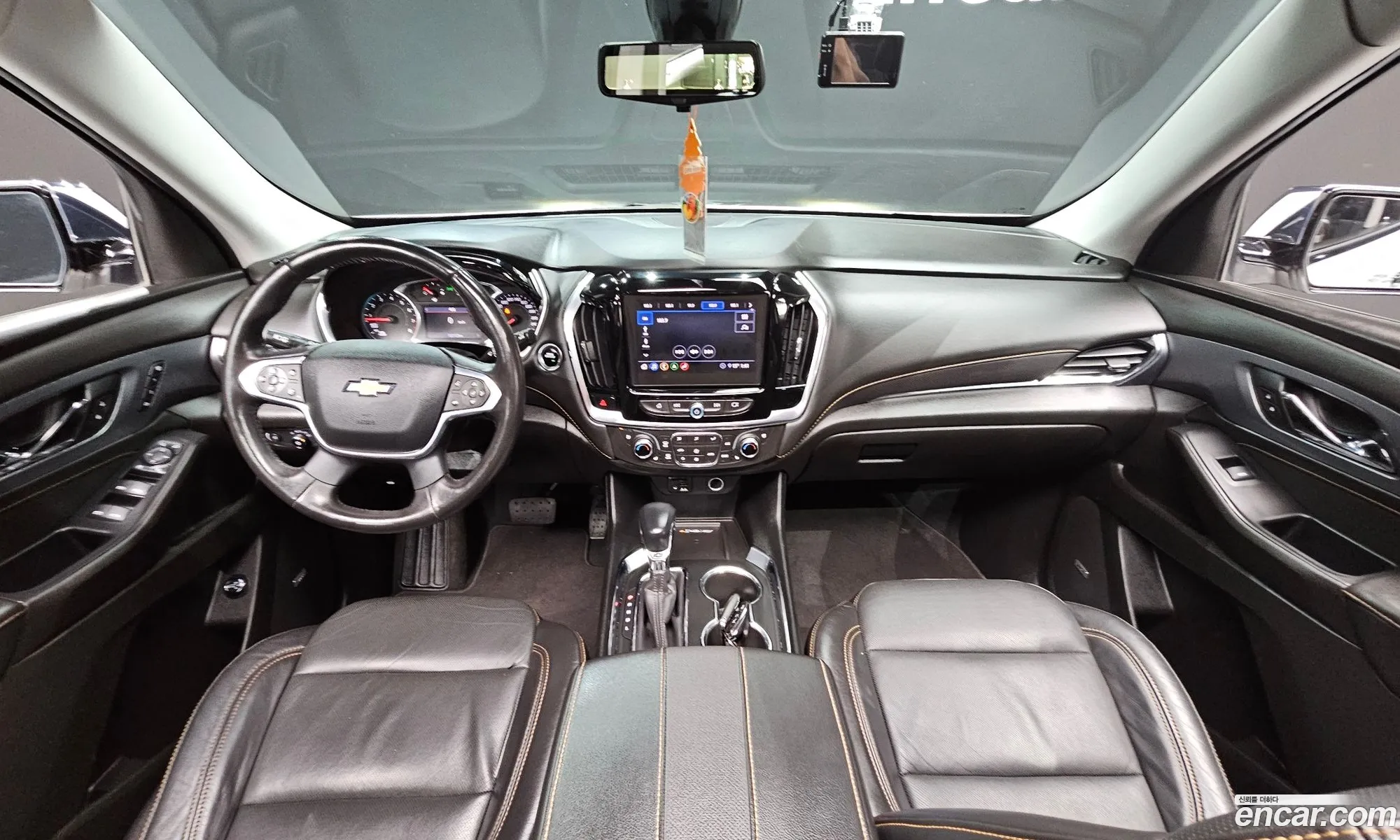 Chevrolet (GM Daewoo) Traverse 2021 — 16