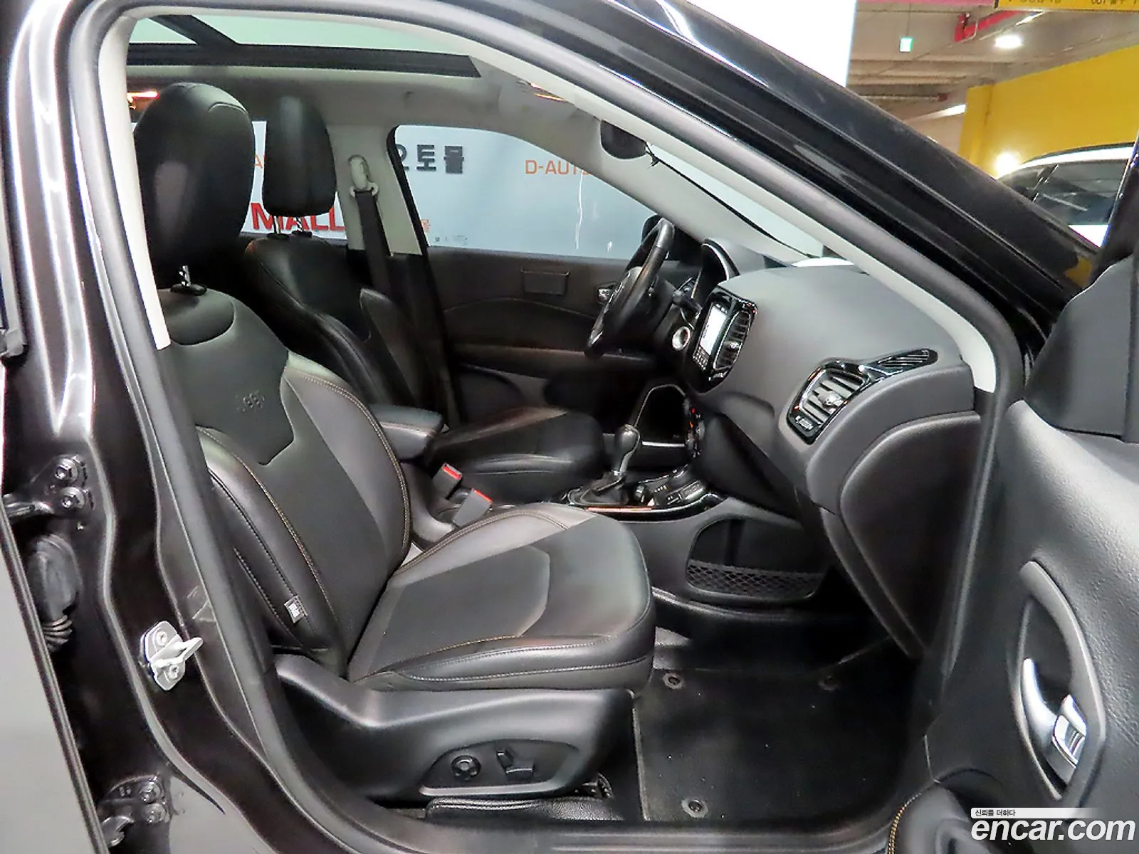 Jeep Compass 2019 — 11