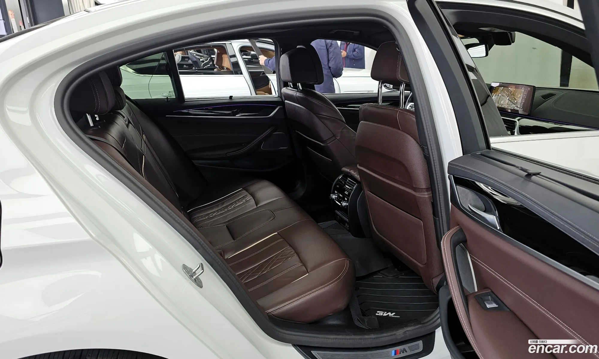 BMW 5 Series 2023 — 15