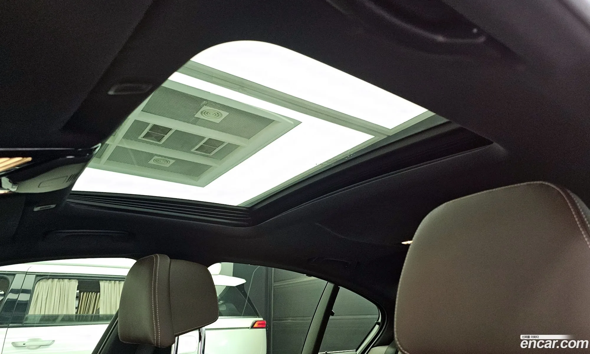 BMW 5 Series 2023 — 3
