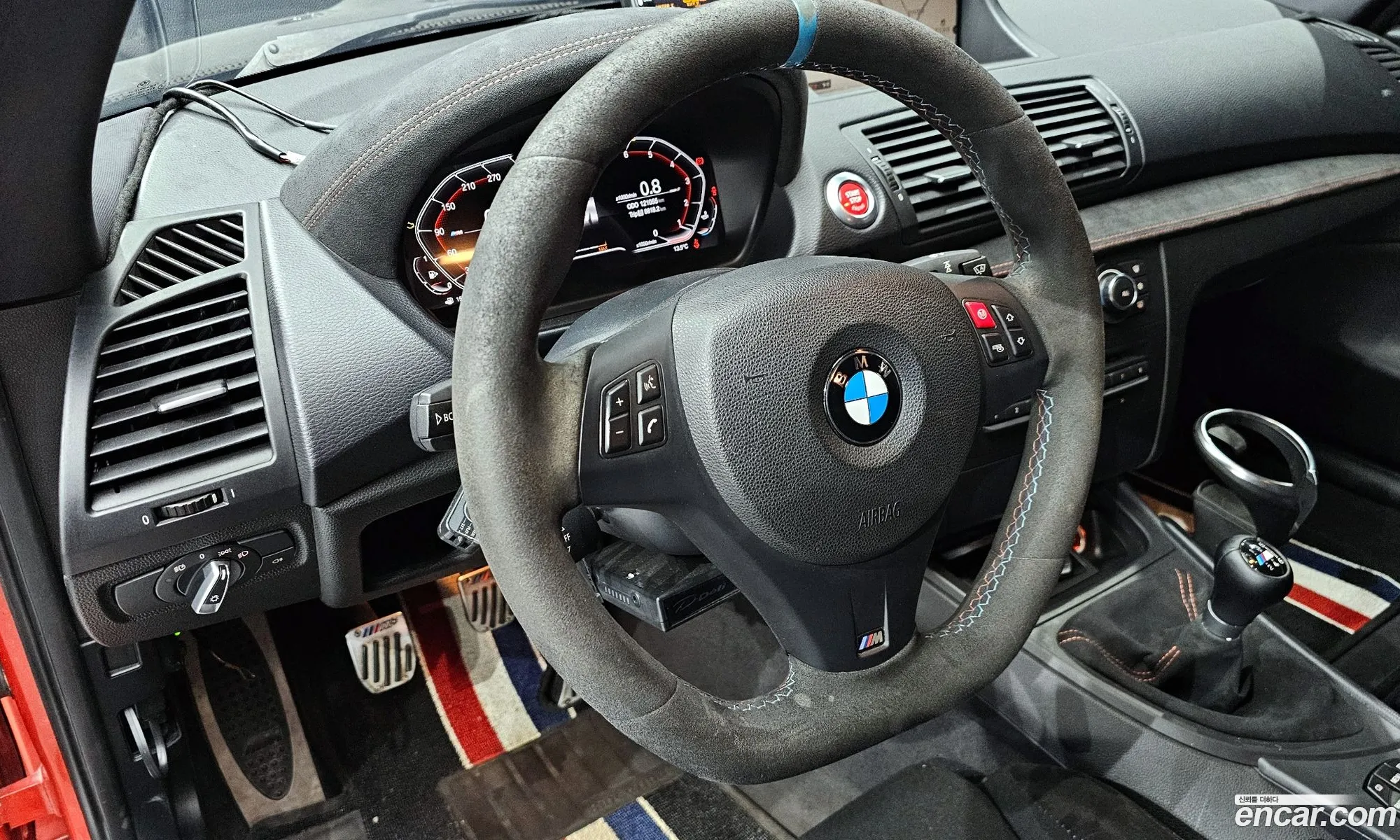 BMW 1M 2012 WBSUR9109CVU27414 — 16
