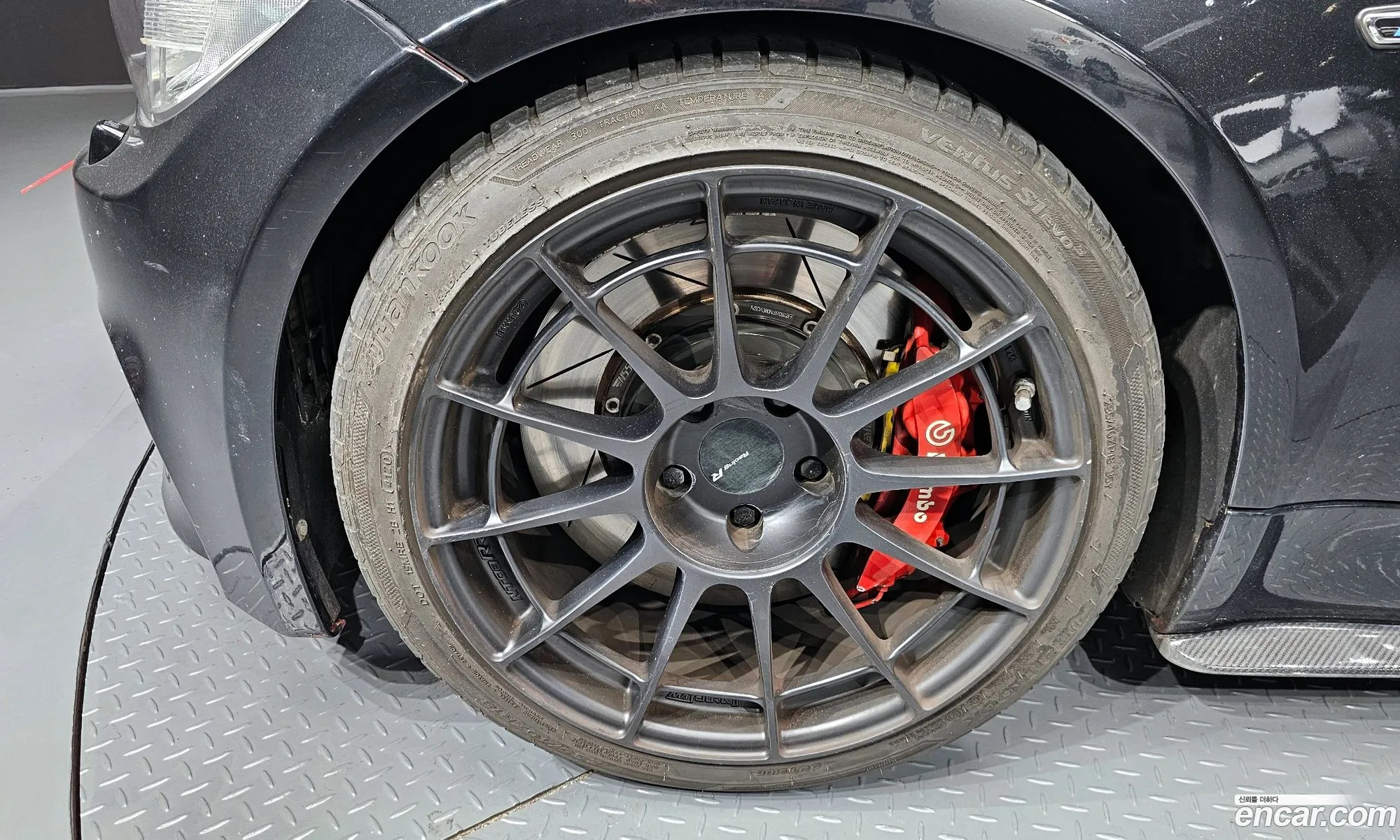 BMW 1M 2012 WBSUR9109CVU27414 — 20