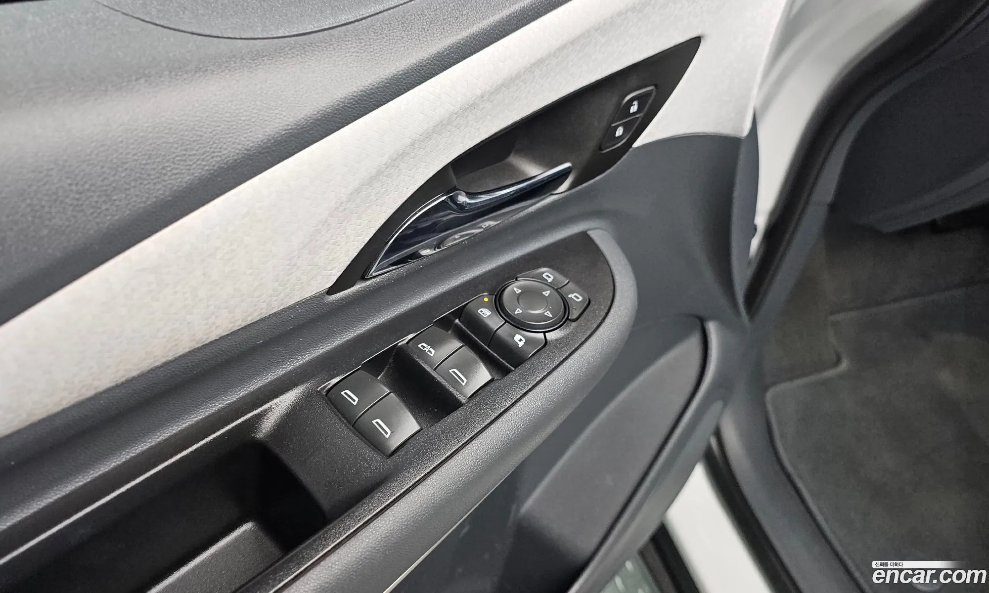 Chevrolet (GM Daewoo) Bolt EV 2019 — 18