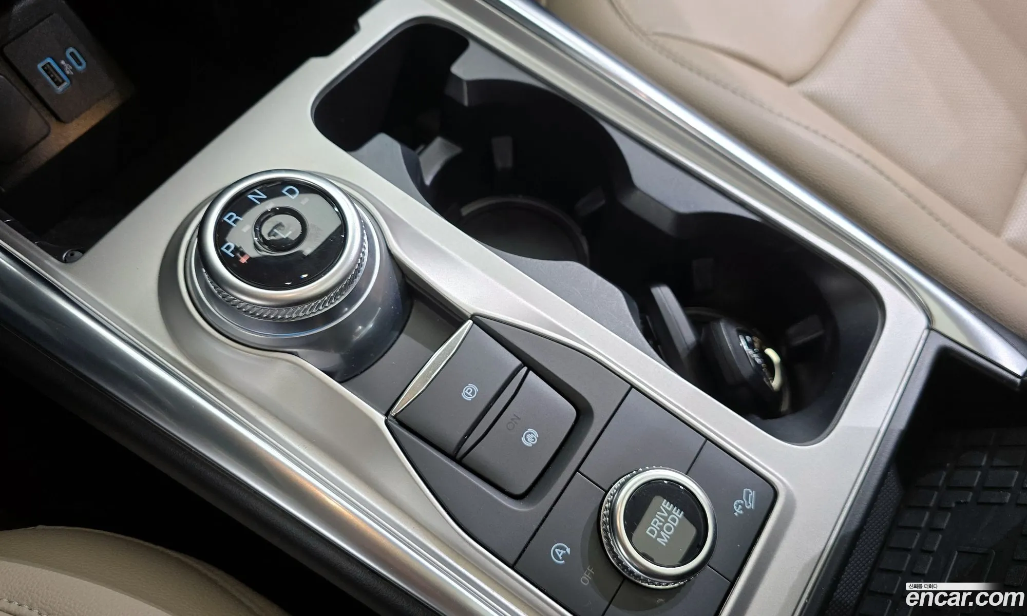 Ford Explorer 6th Gen 2021 1FMSK8FH8MGB48078 — 7