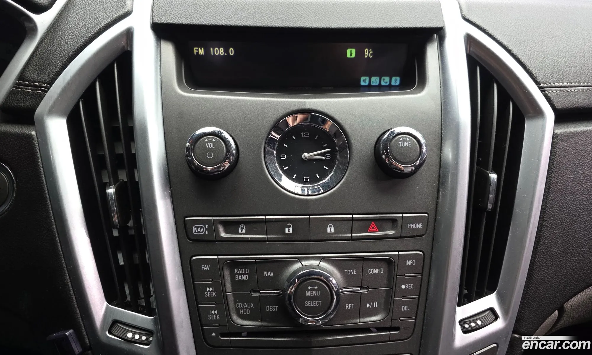 Cadillac SRX 2010 — 5