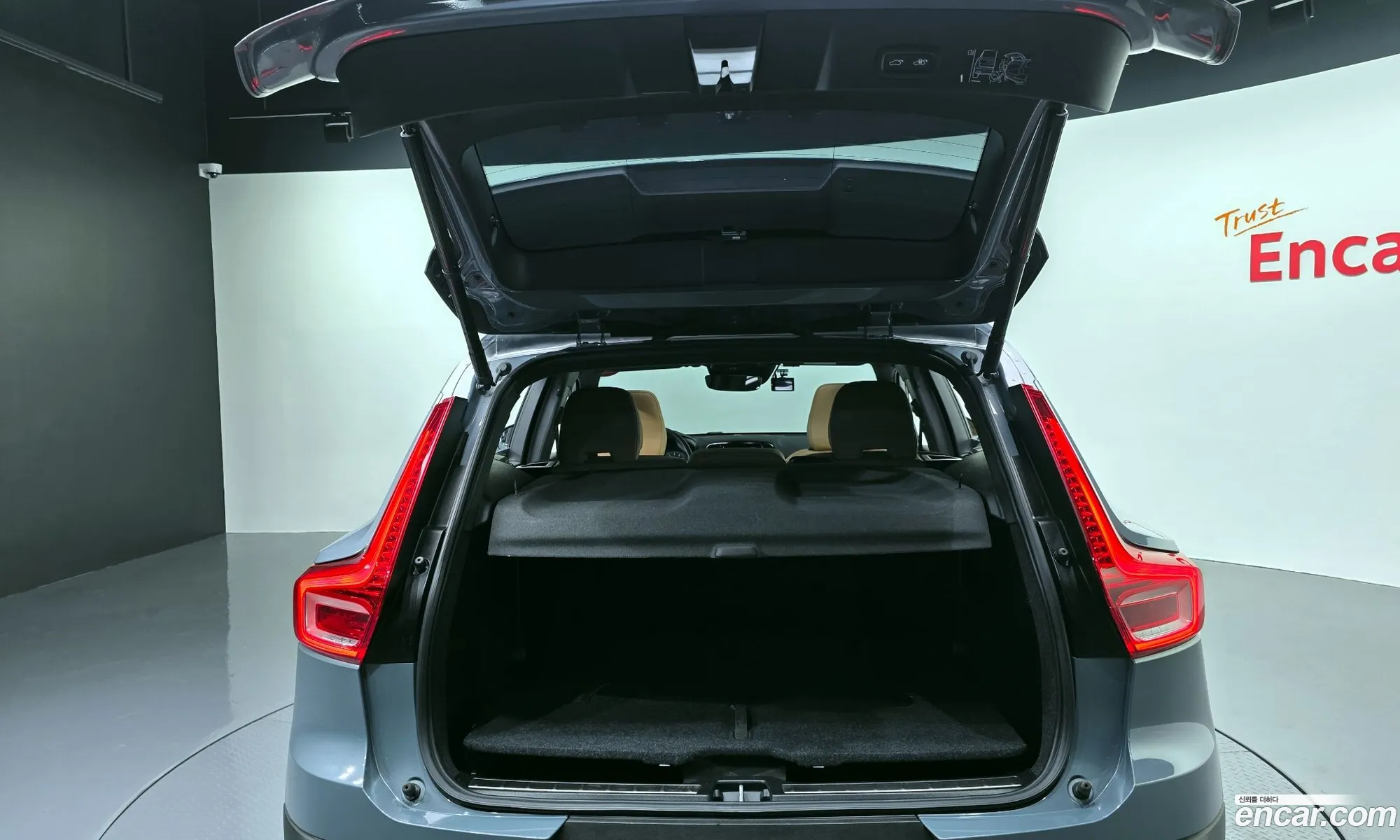 Volvo XC40 2022 — 16