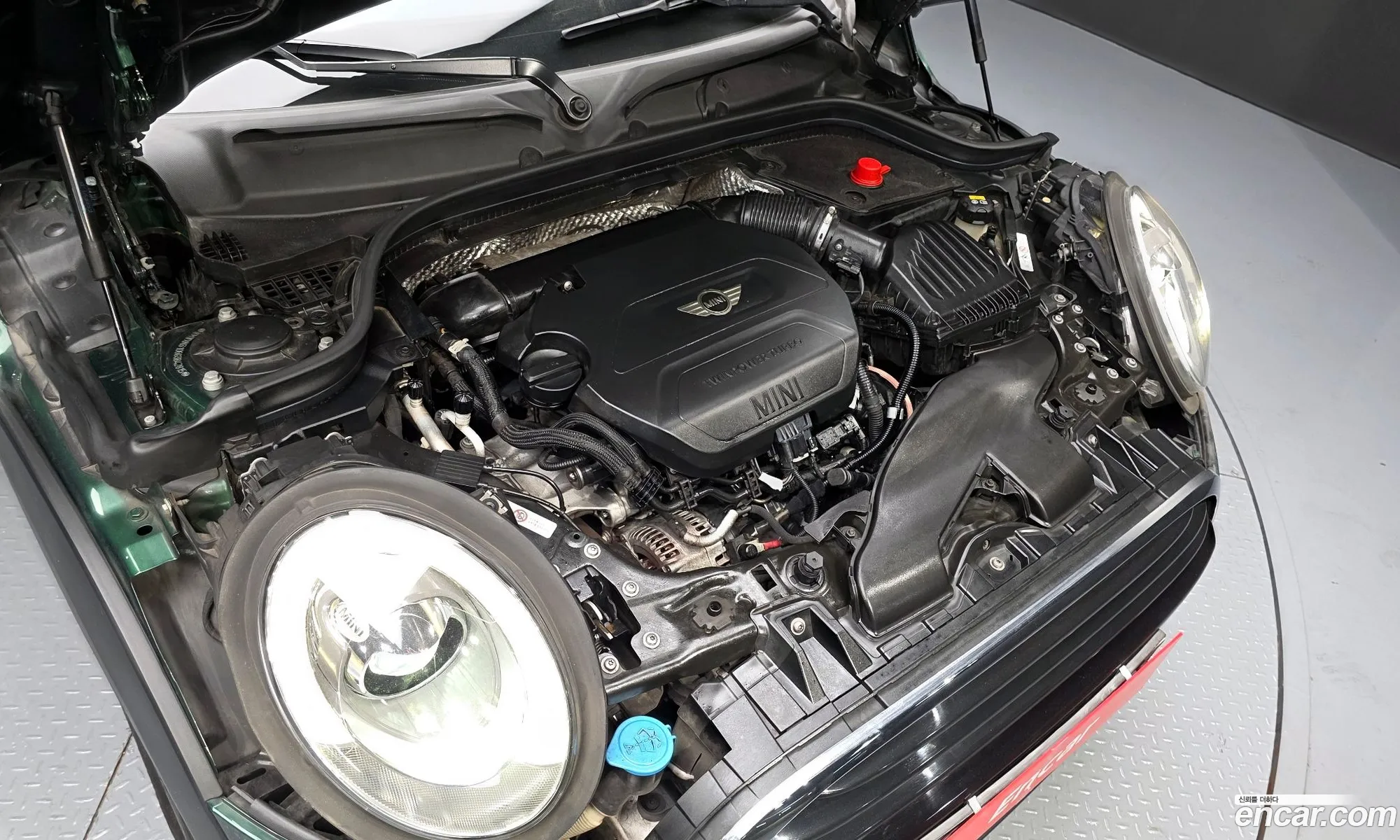 Mini Cooper D 2015 — 16