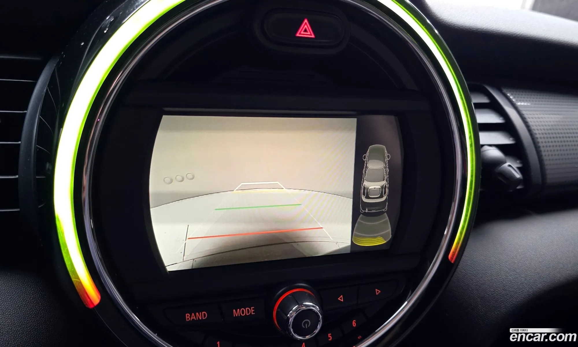 Mini Cooper D 2015 — 11