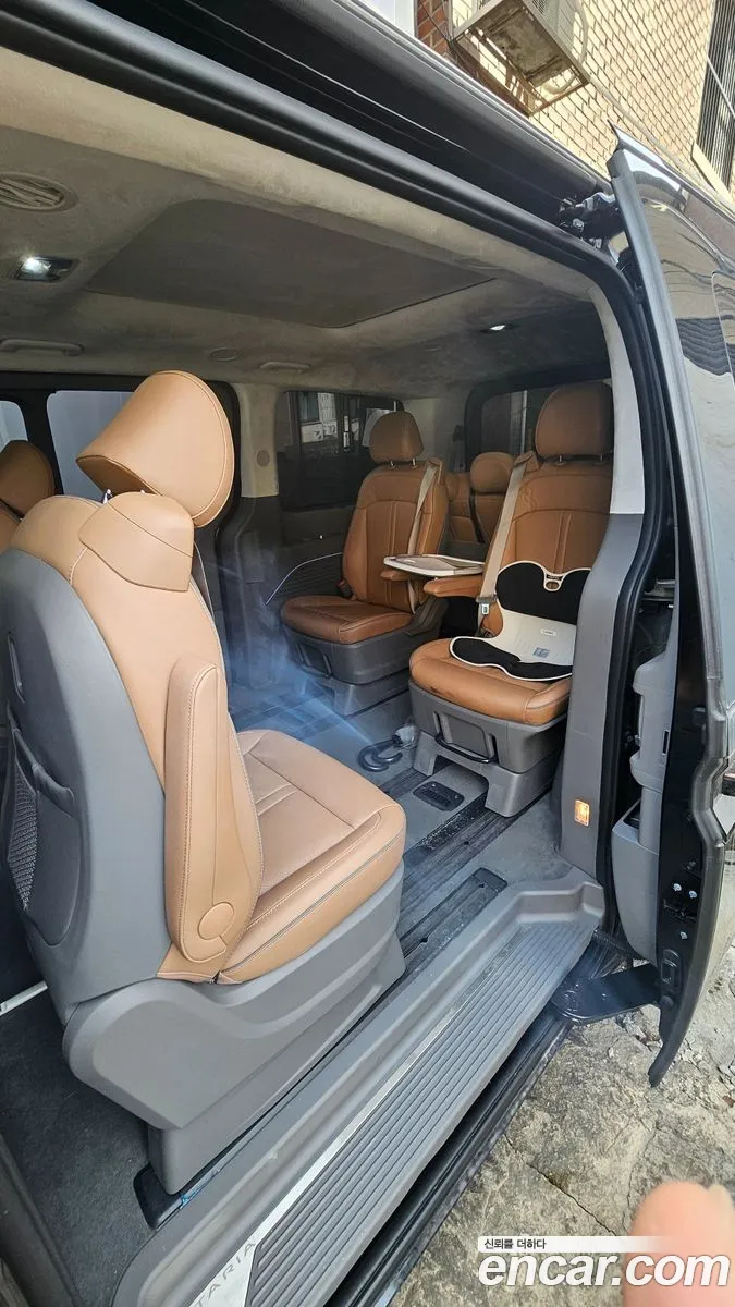 Hyundai Staria 2022 — 2
