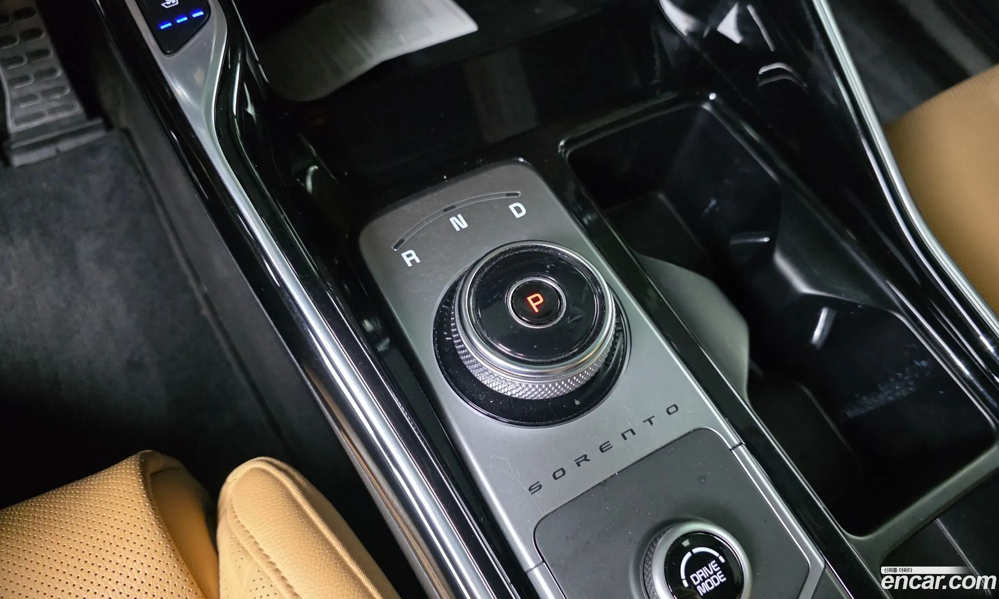 Kia Sorento 2022 — 16