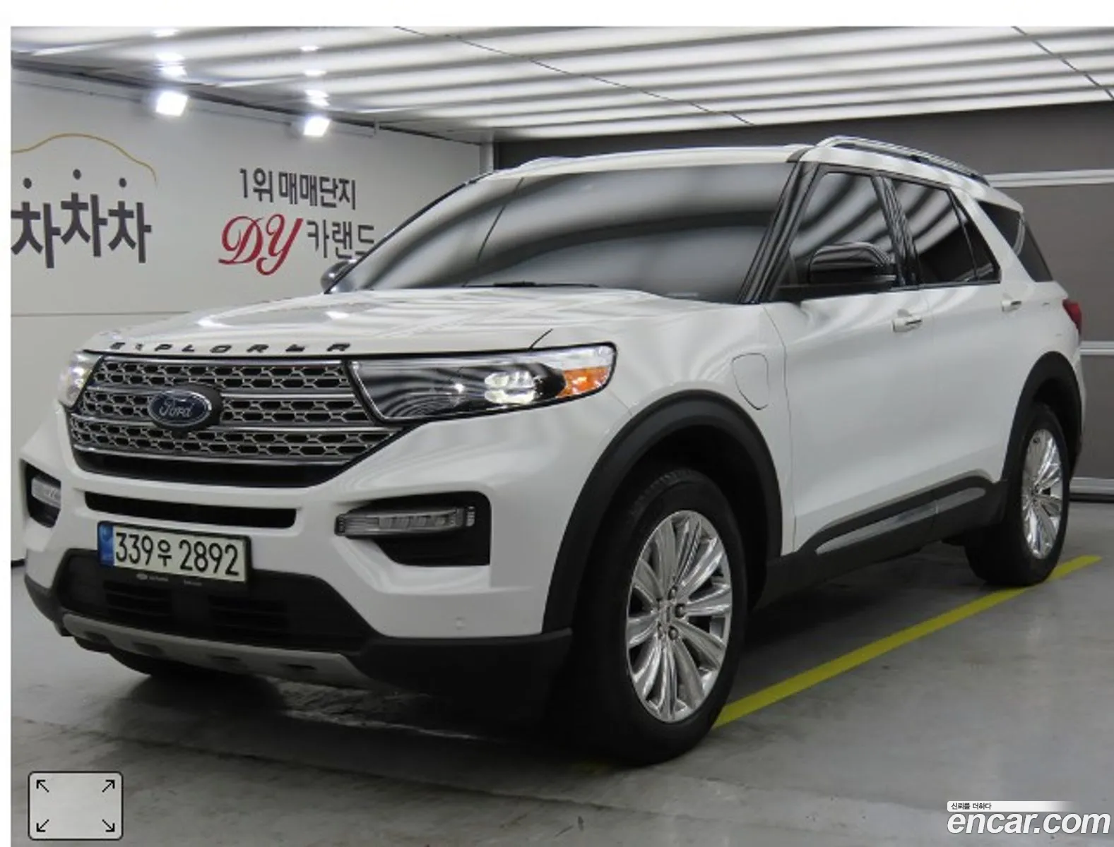 Ford Explorer 6th Gen 2021 — 19