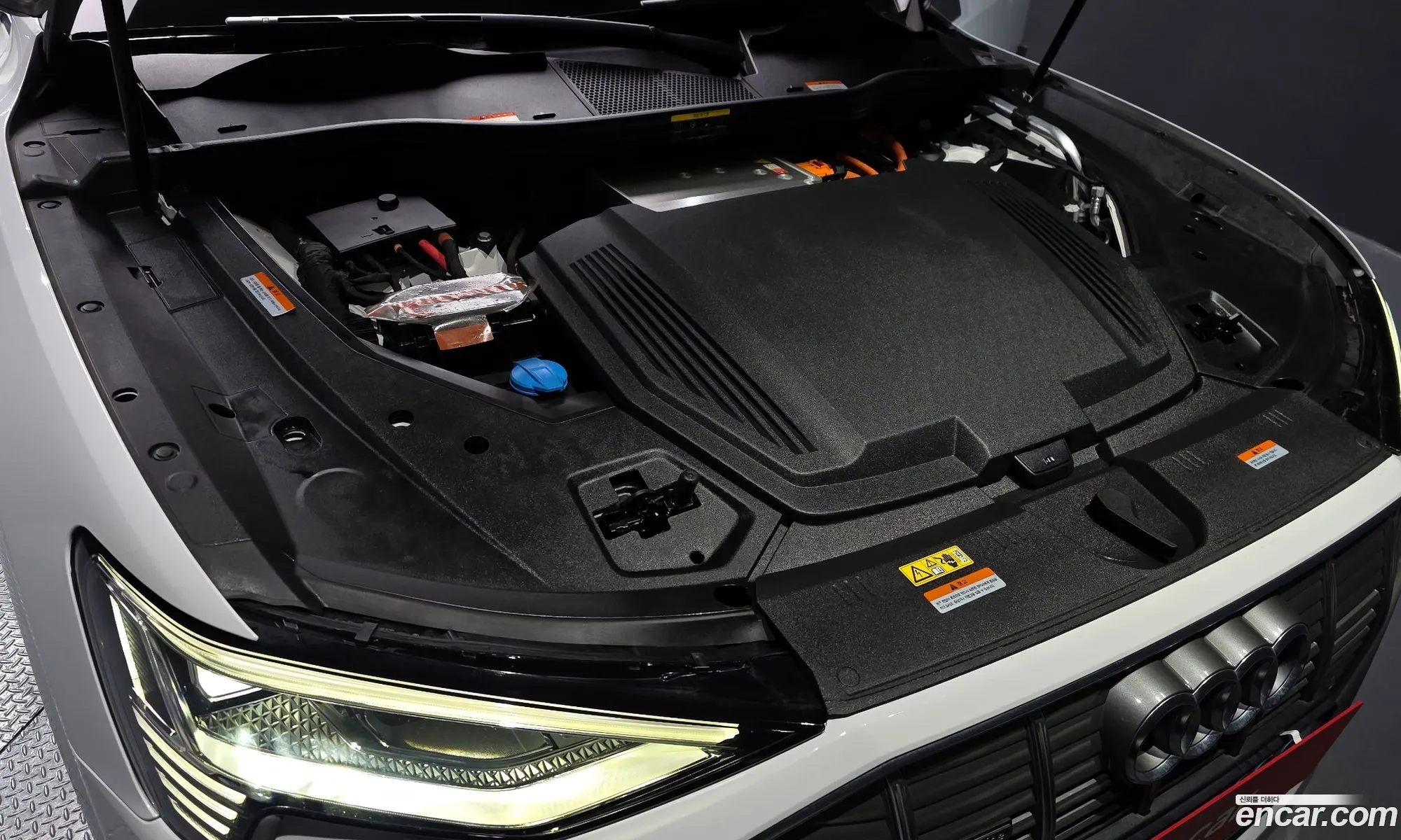 Audi e-tron 2021 11111111111111111 — 8