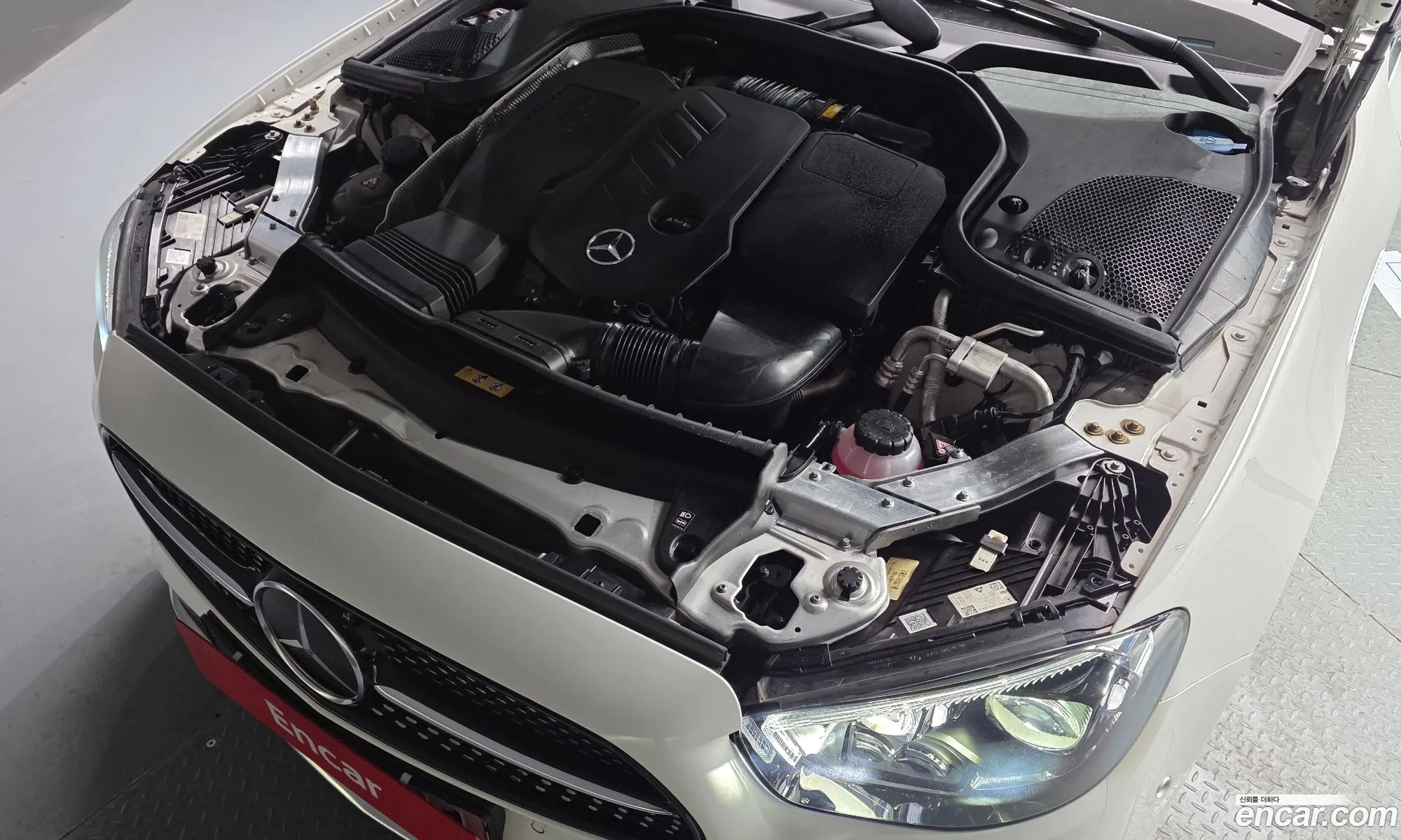 Mercedes-Benz E-Class W213 2022 — 16