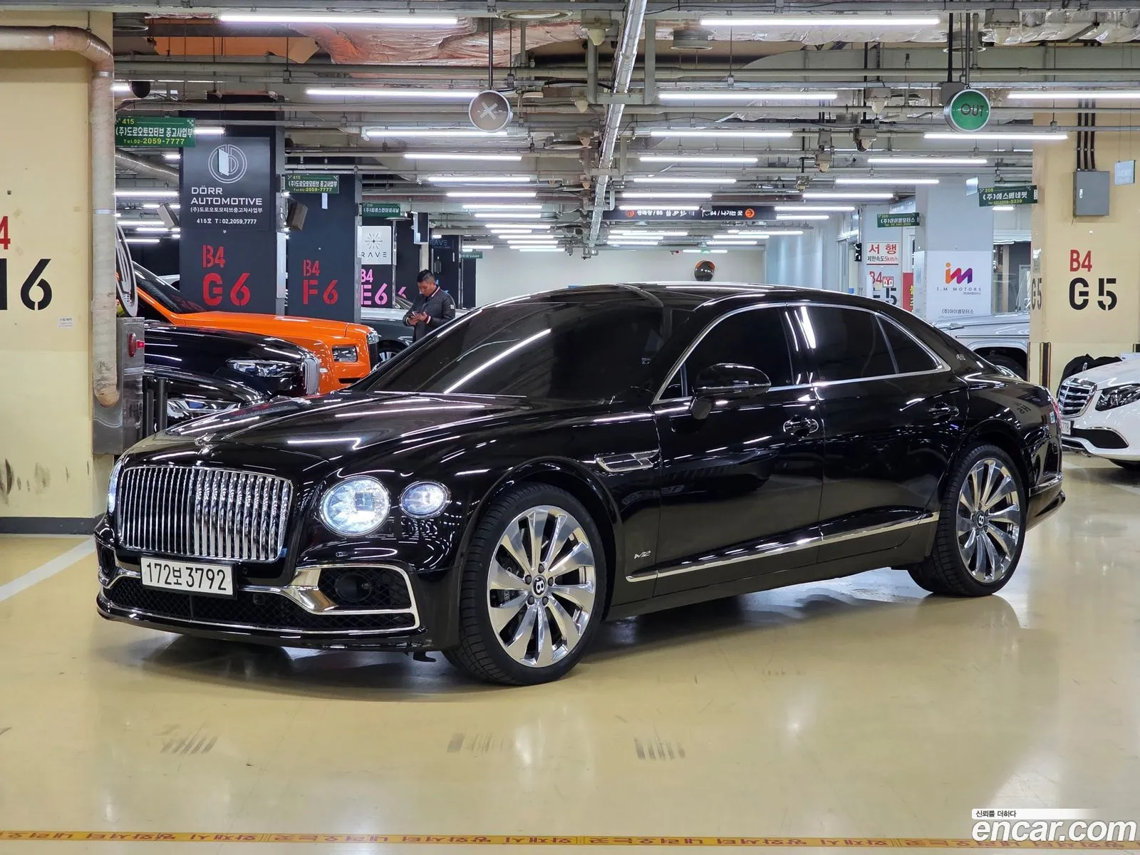 Bentley Flying Spur 2020 — 18