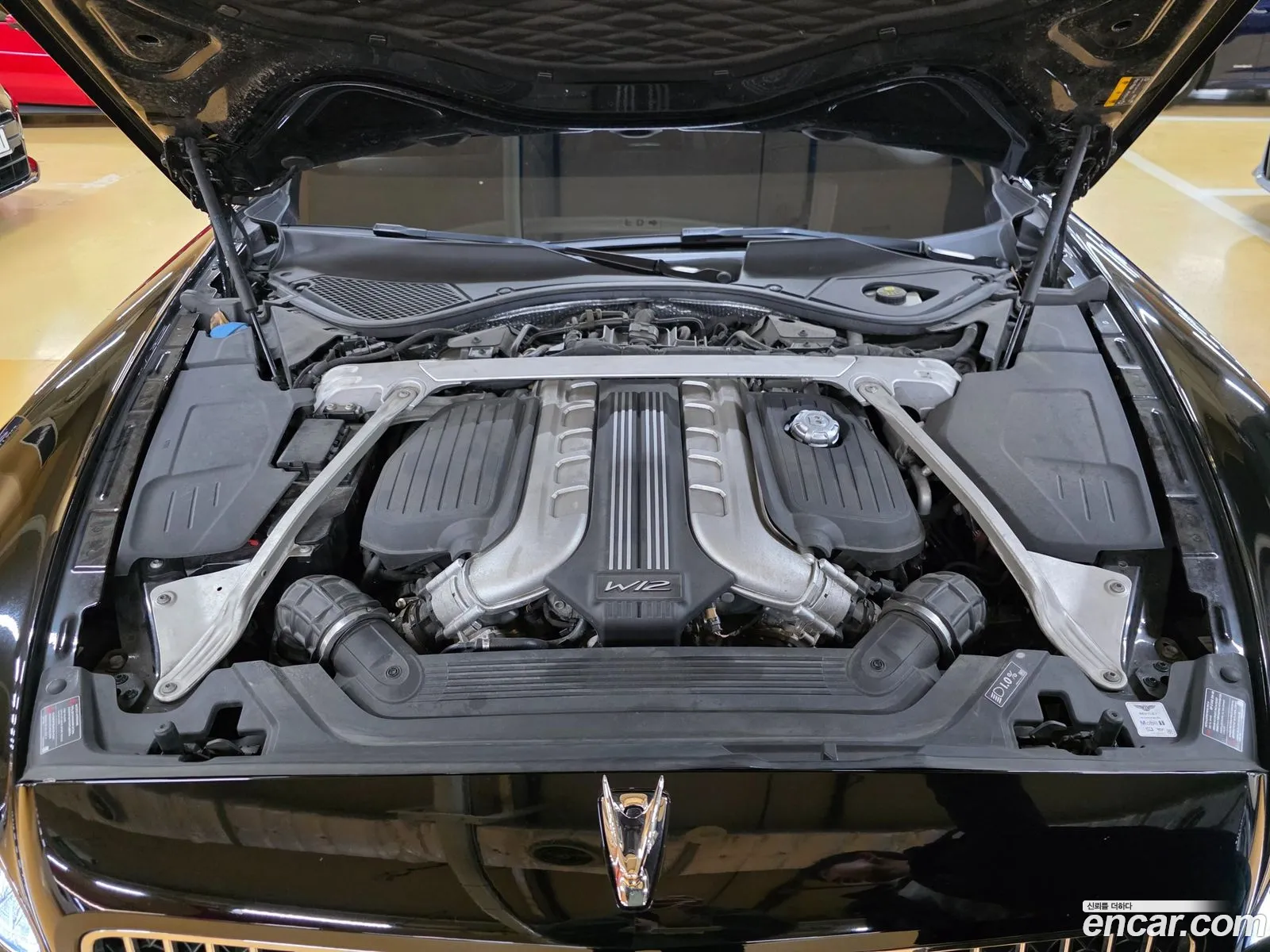Bentley Flying Spur 2020 — 9