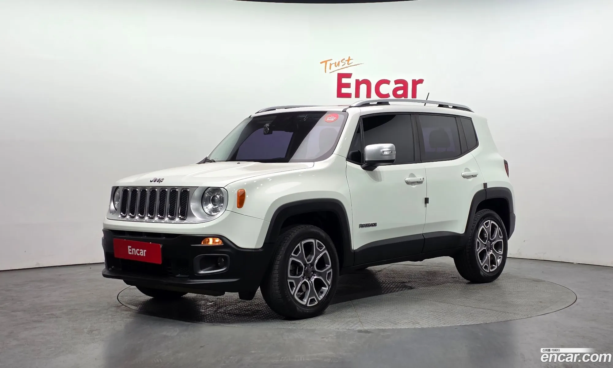 Jeep Renegade 2017 — 18