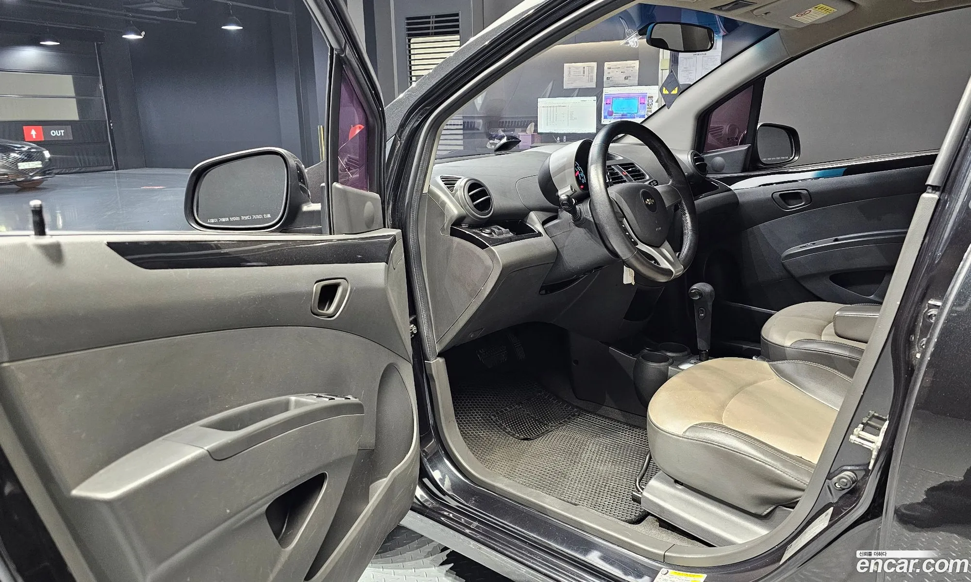 Chevrolet (GM Daewoo) Spark 2011 — 17