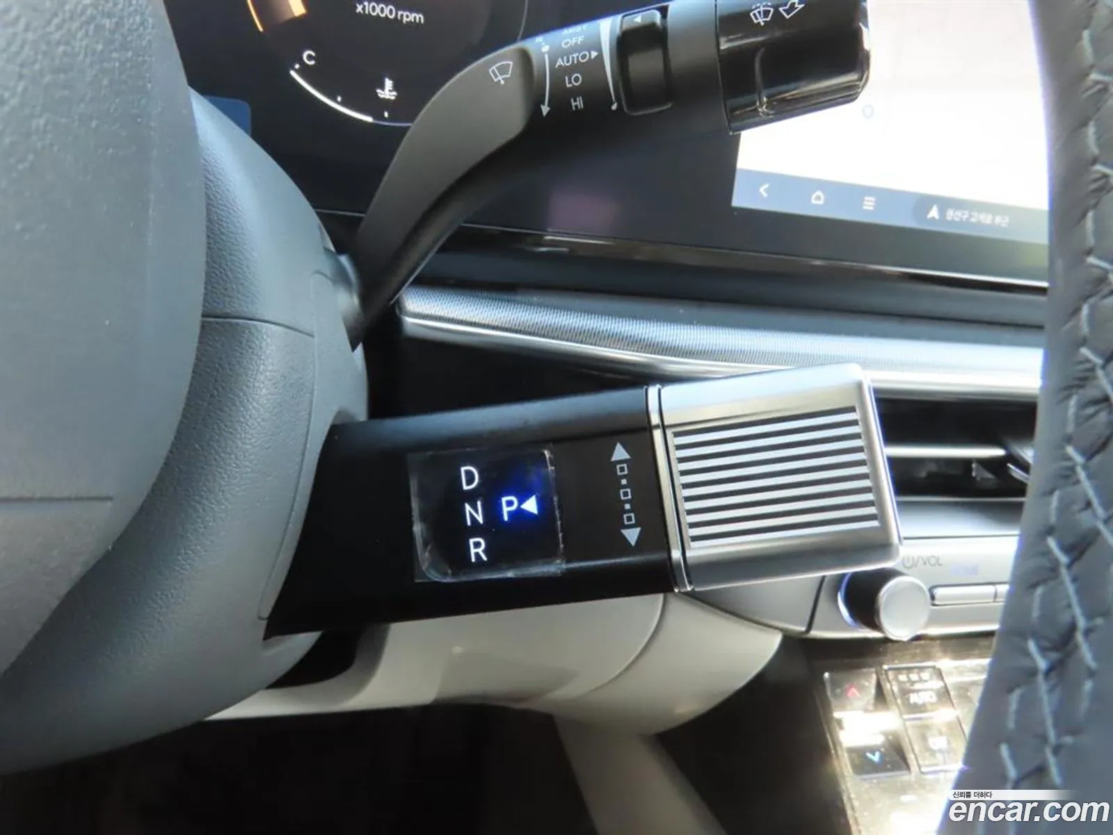 Hyundai Grandeur 2023 — 16