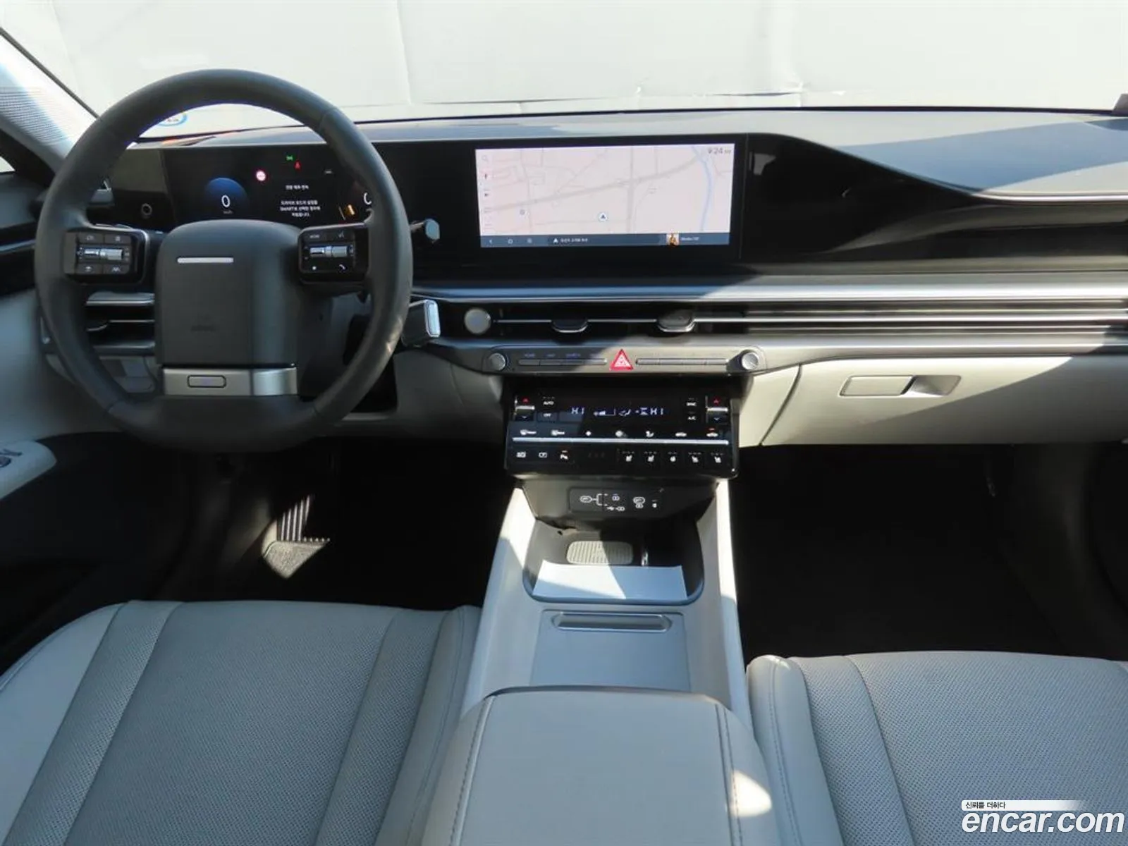 Hyundai Grandeur 2023 — 15