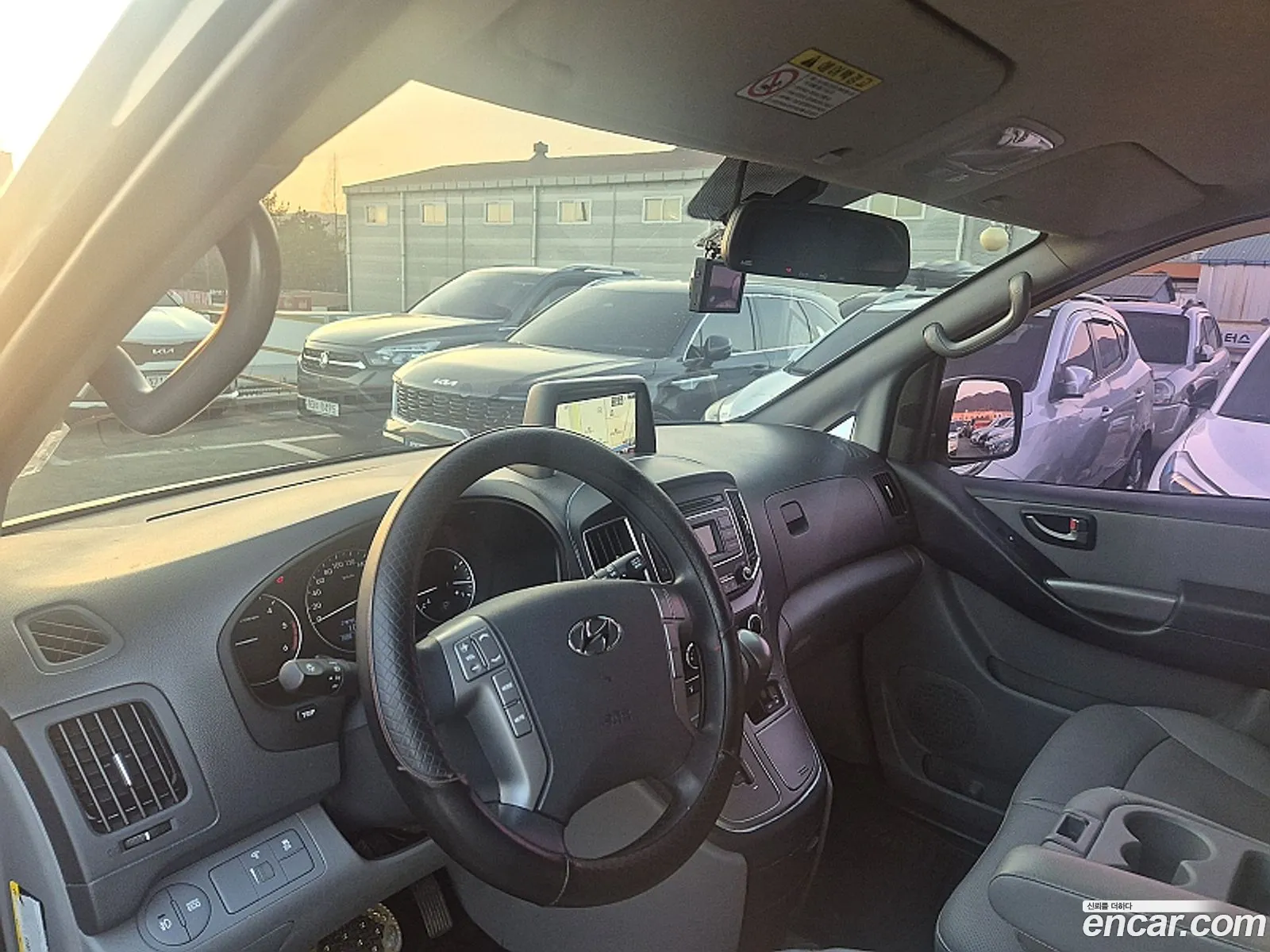 Hyundai Grand Starex 2017 — 5