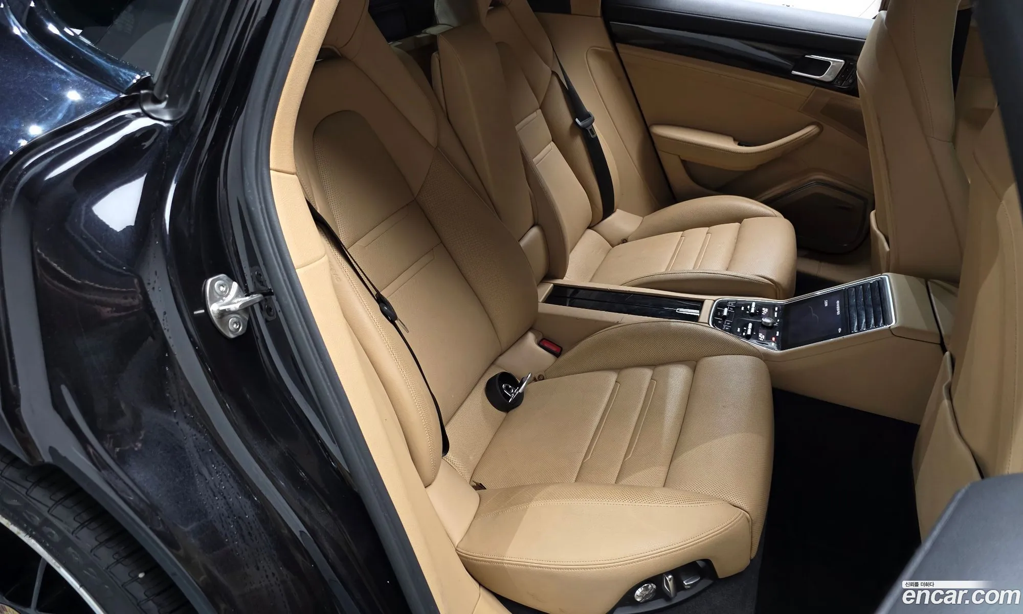 Porsche Panamera 2021 — 2