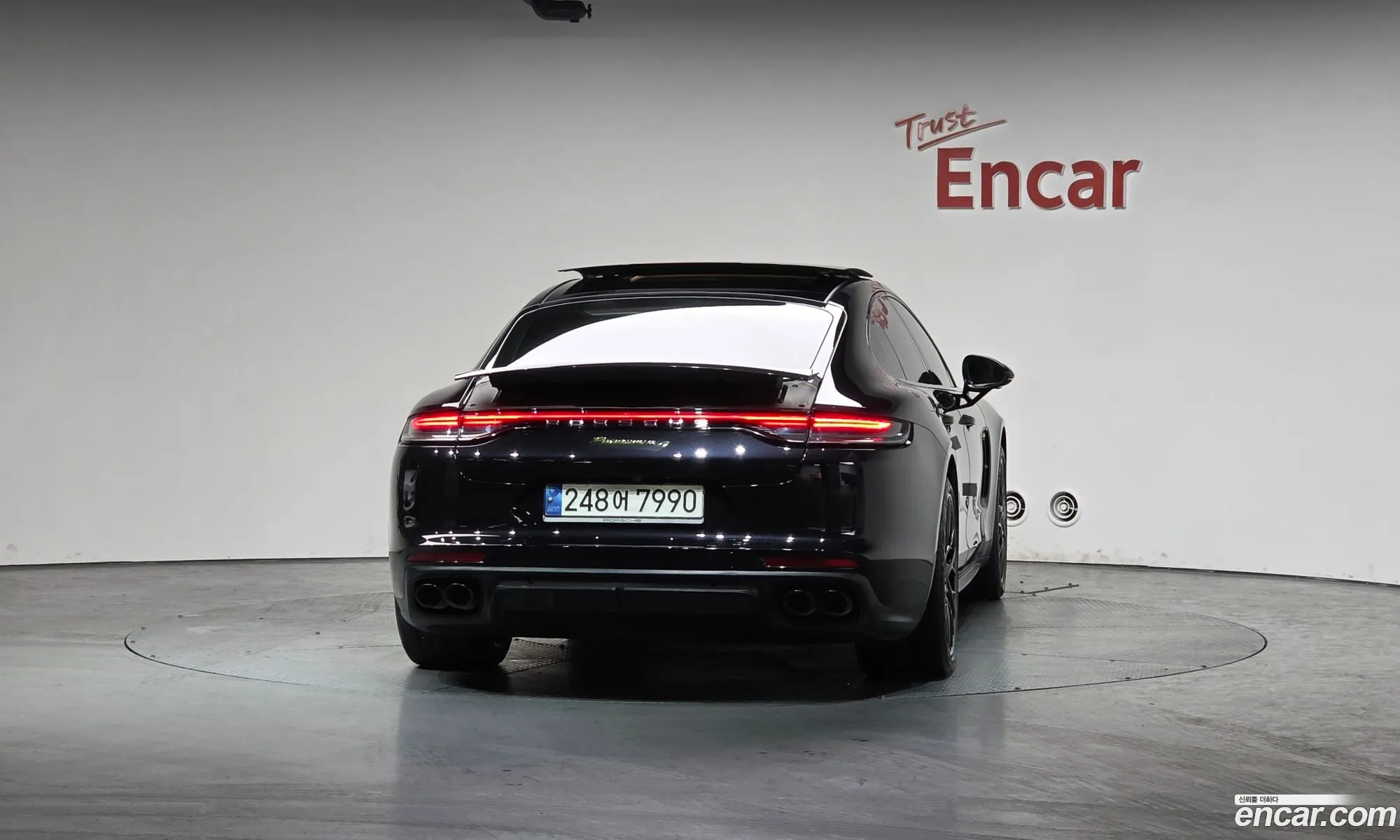 Porsche Panamera 2021 — 15