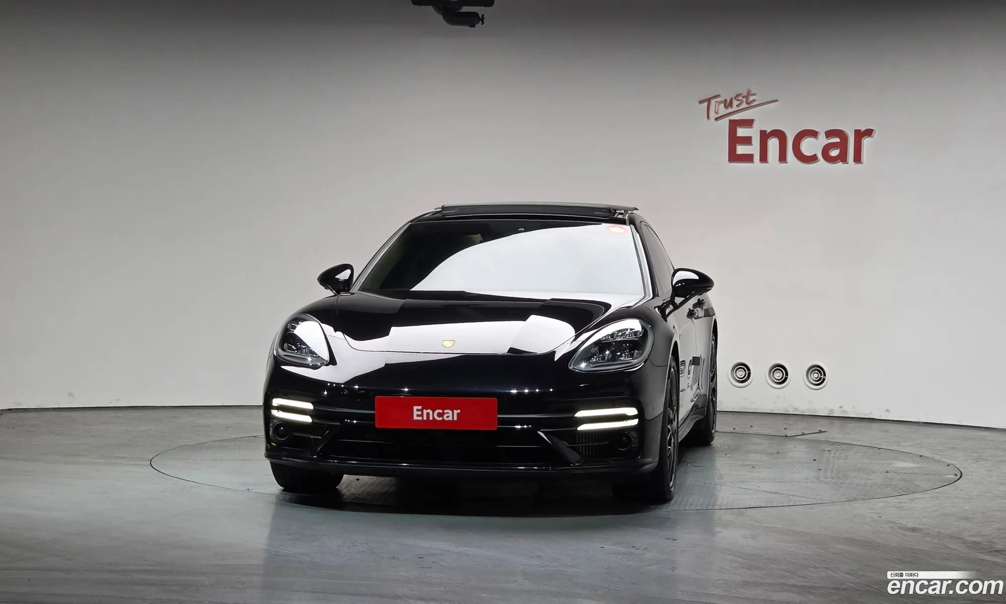Porsche Panamera 2021 — 8