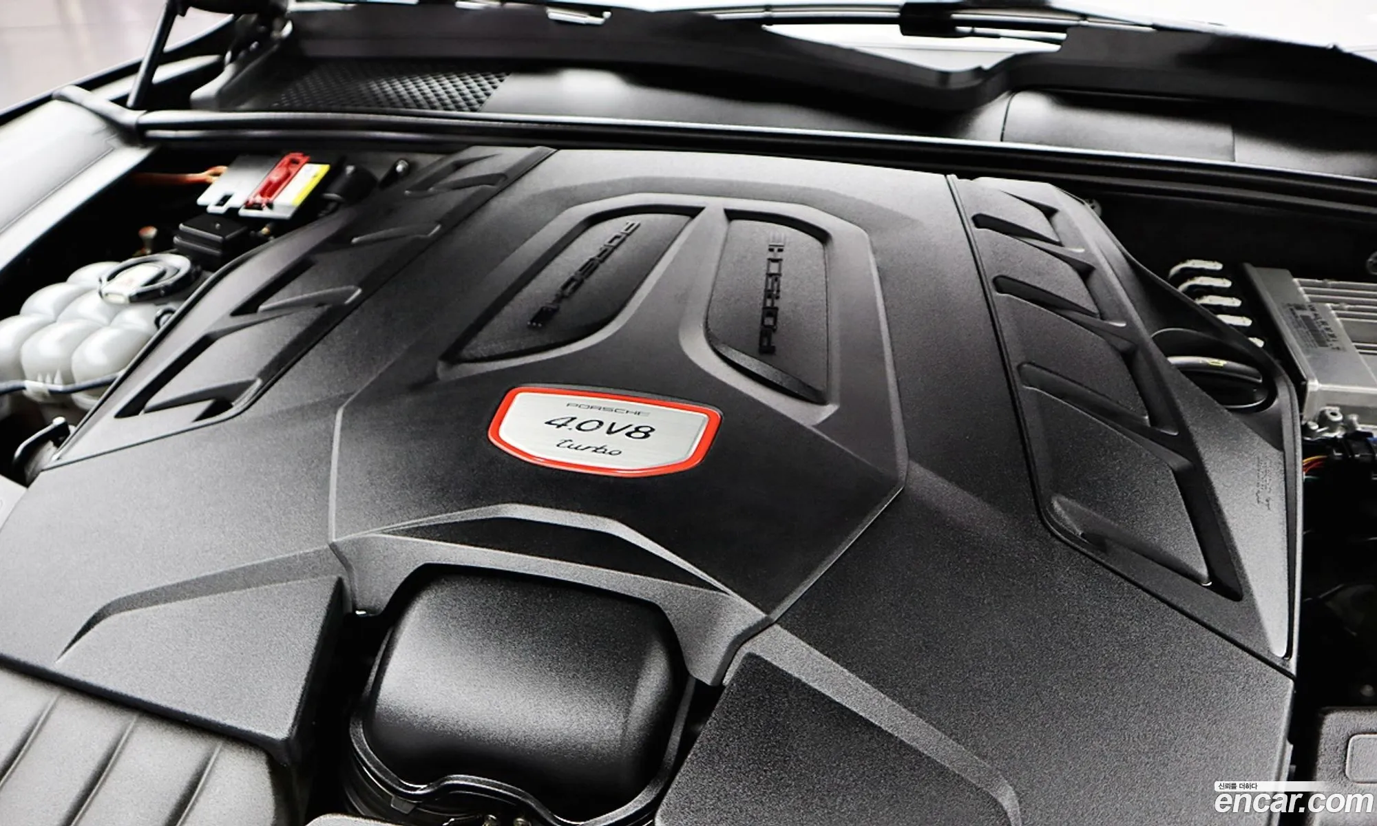 Porsche Cayenne 2020 — 8