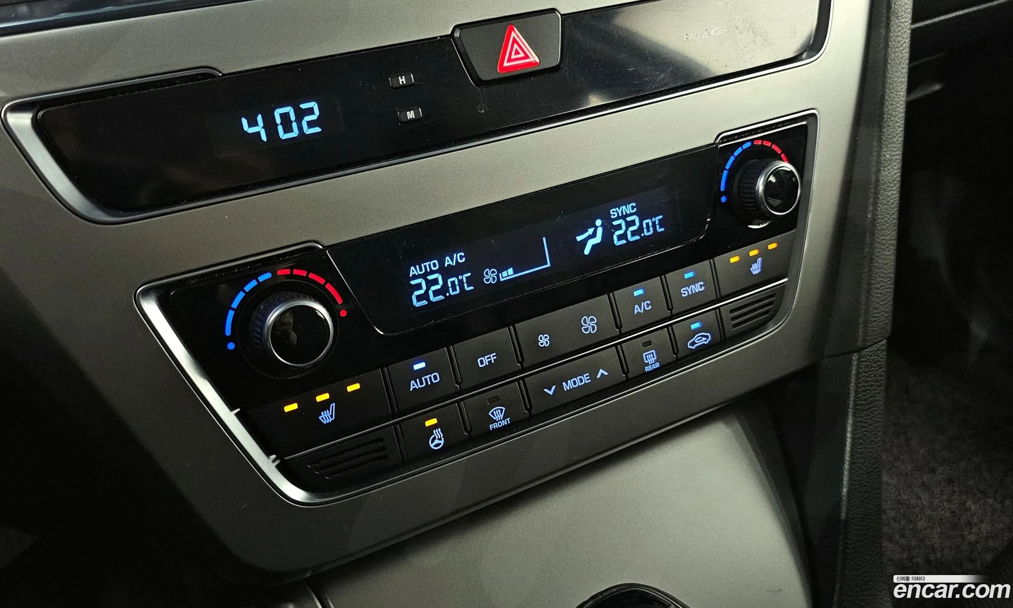 Hyundai LF Sonata 2014 — 15