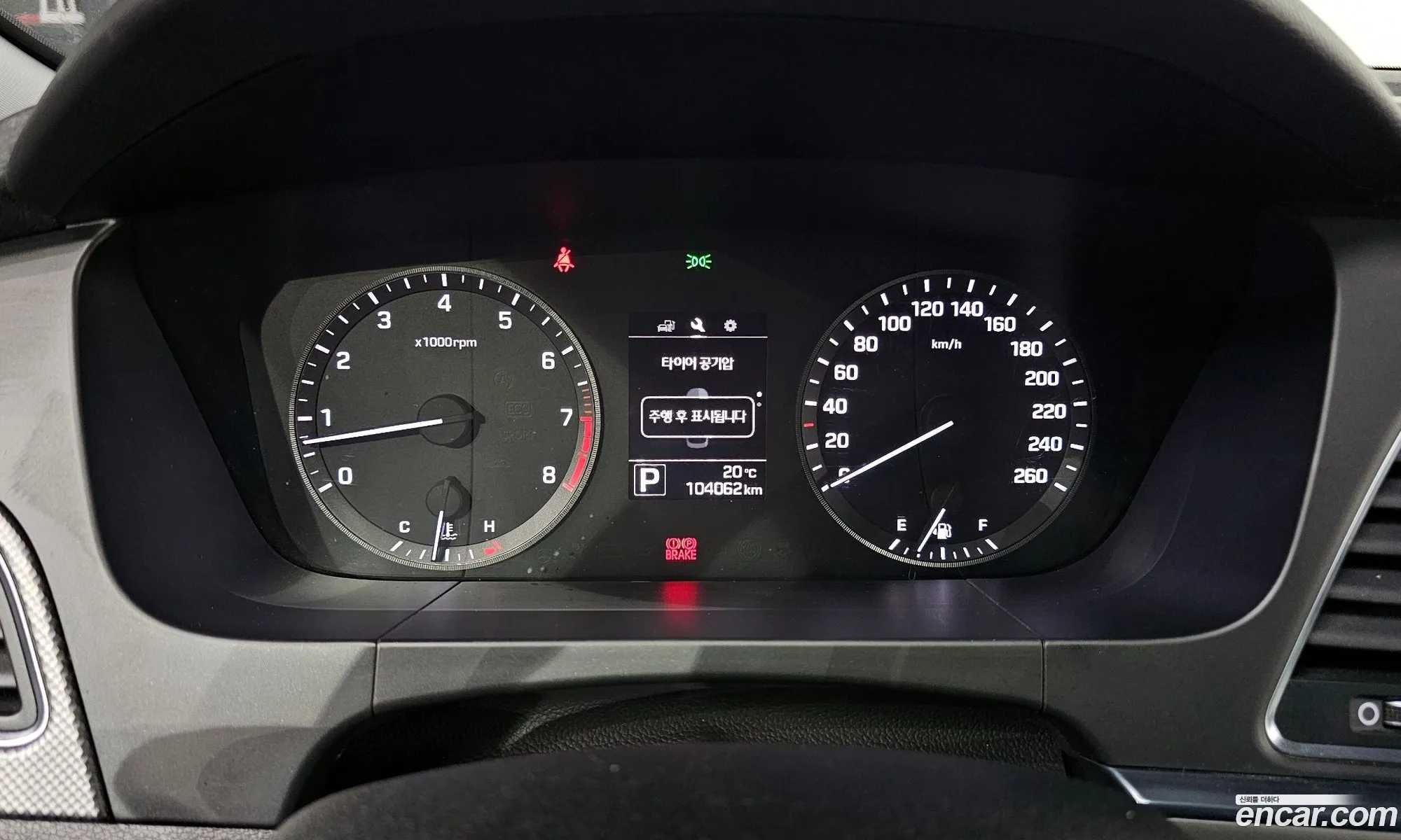 Hyundai LF Sonata 2014 — 9