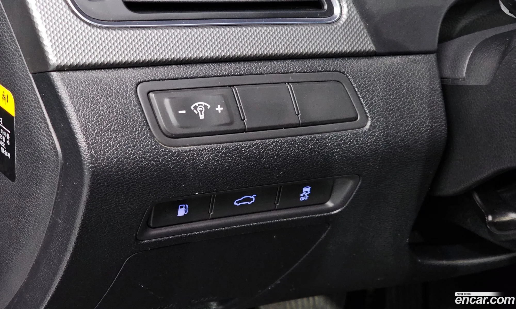 Hyundai LF Sonata 2014 — 16