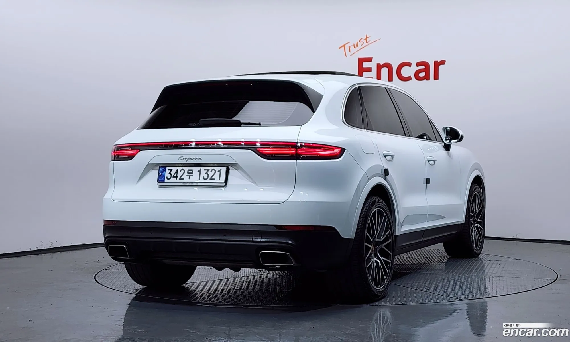 Porsche Cayenne 2019 WP1AA29Y7KDA37613 — 11