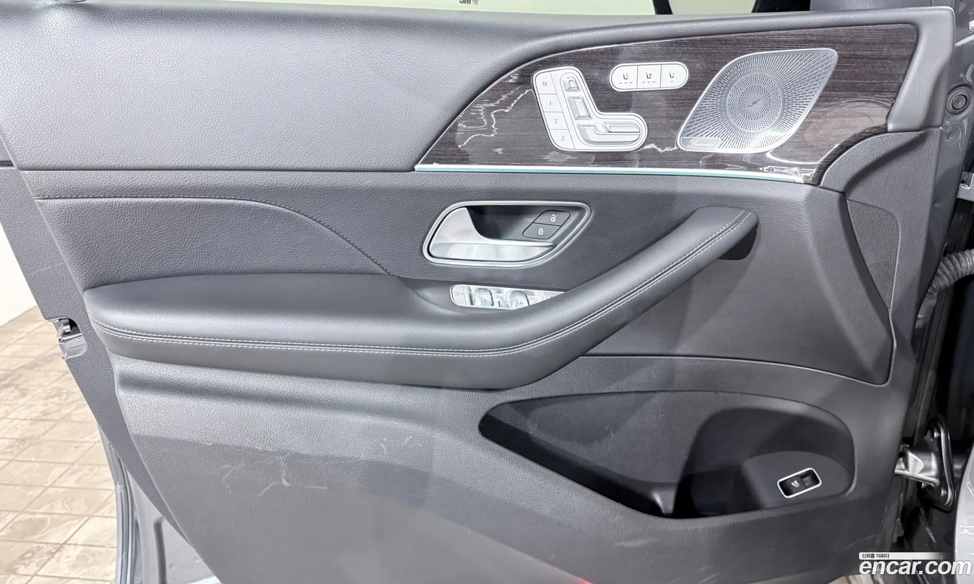 Mercedes-Benz GLE-Class W167 2022 — 16