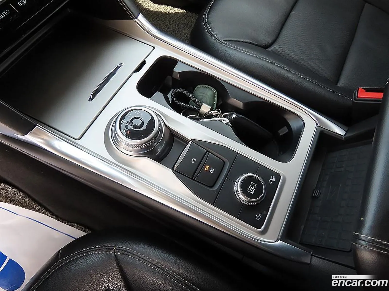 Ford Explorer 6th Gen 2022 — 19