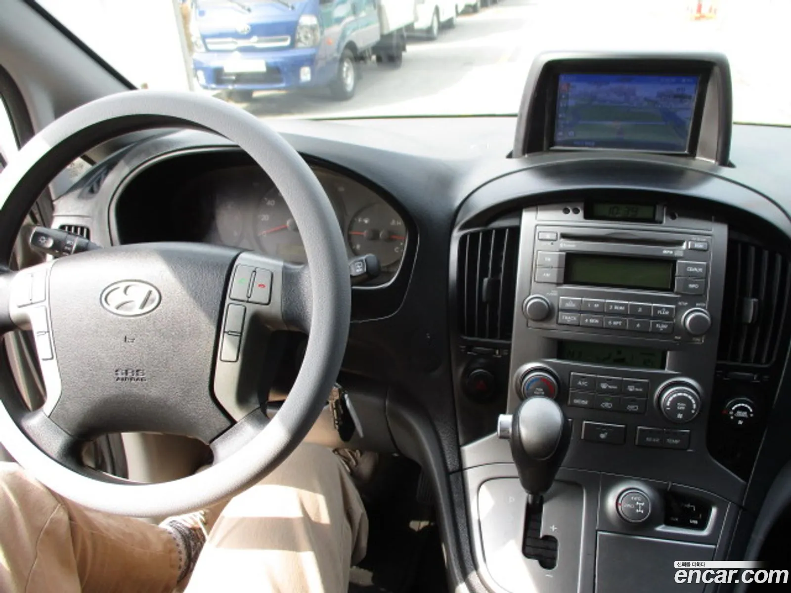 Hyundai Grand Starex 2014 — 11