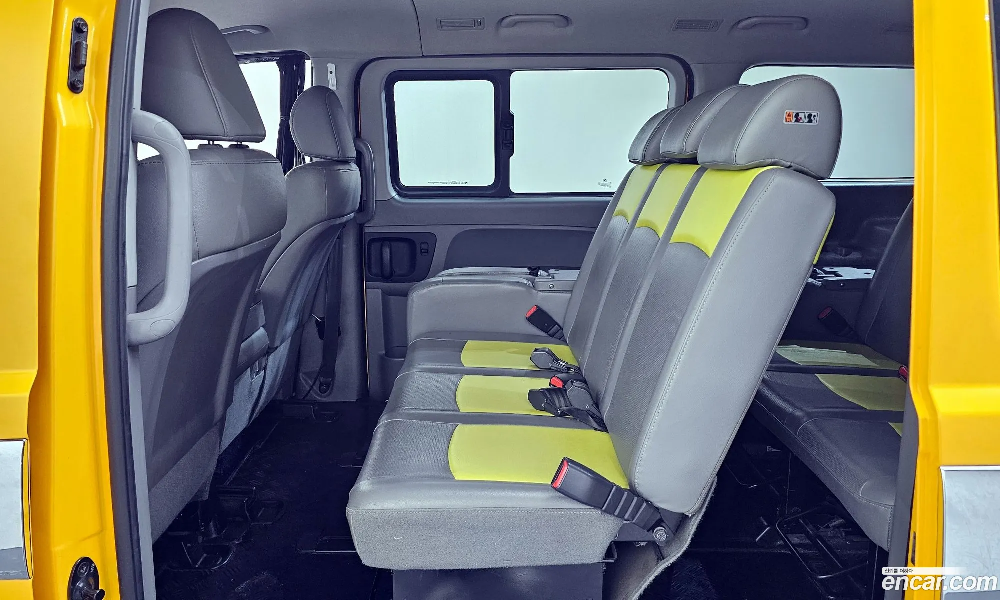 Hyundai Grand Starex 2018 — 19