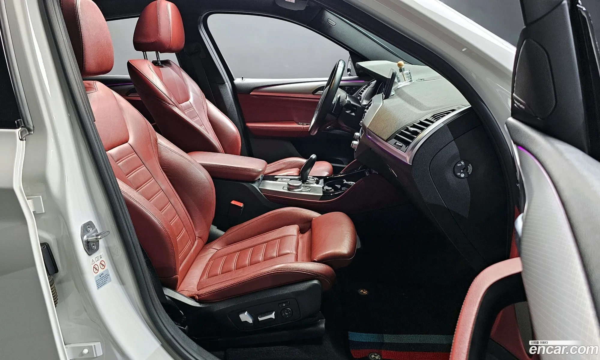 BMW X4 2019 WBAVJ9107K9A42007 — 8